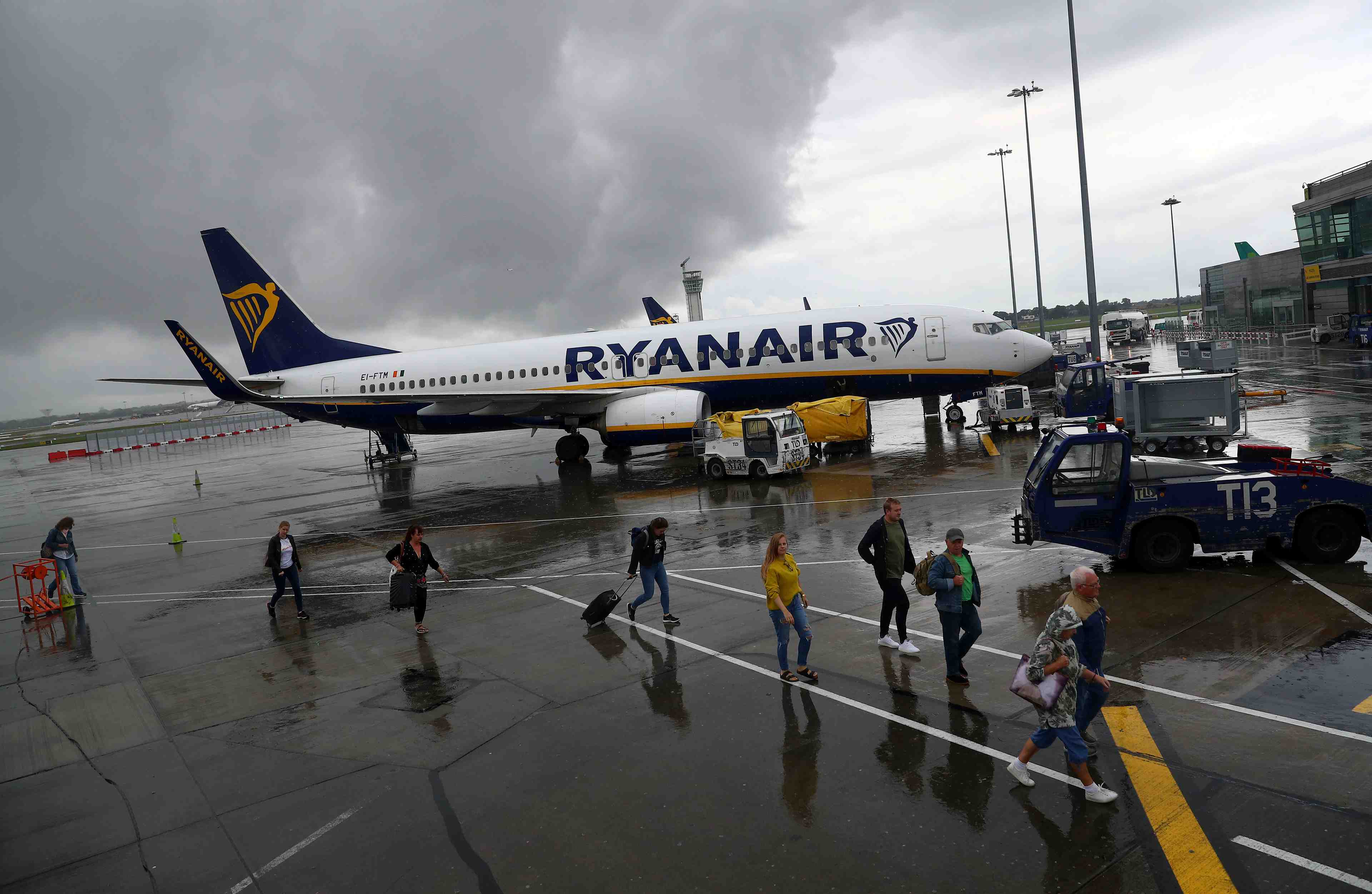 Ryanair va facturer certains bagages emmenes en cabine