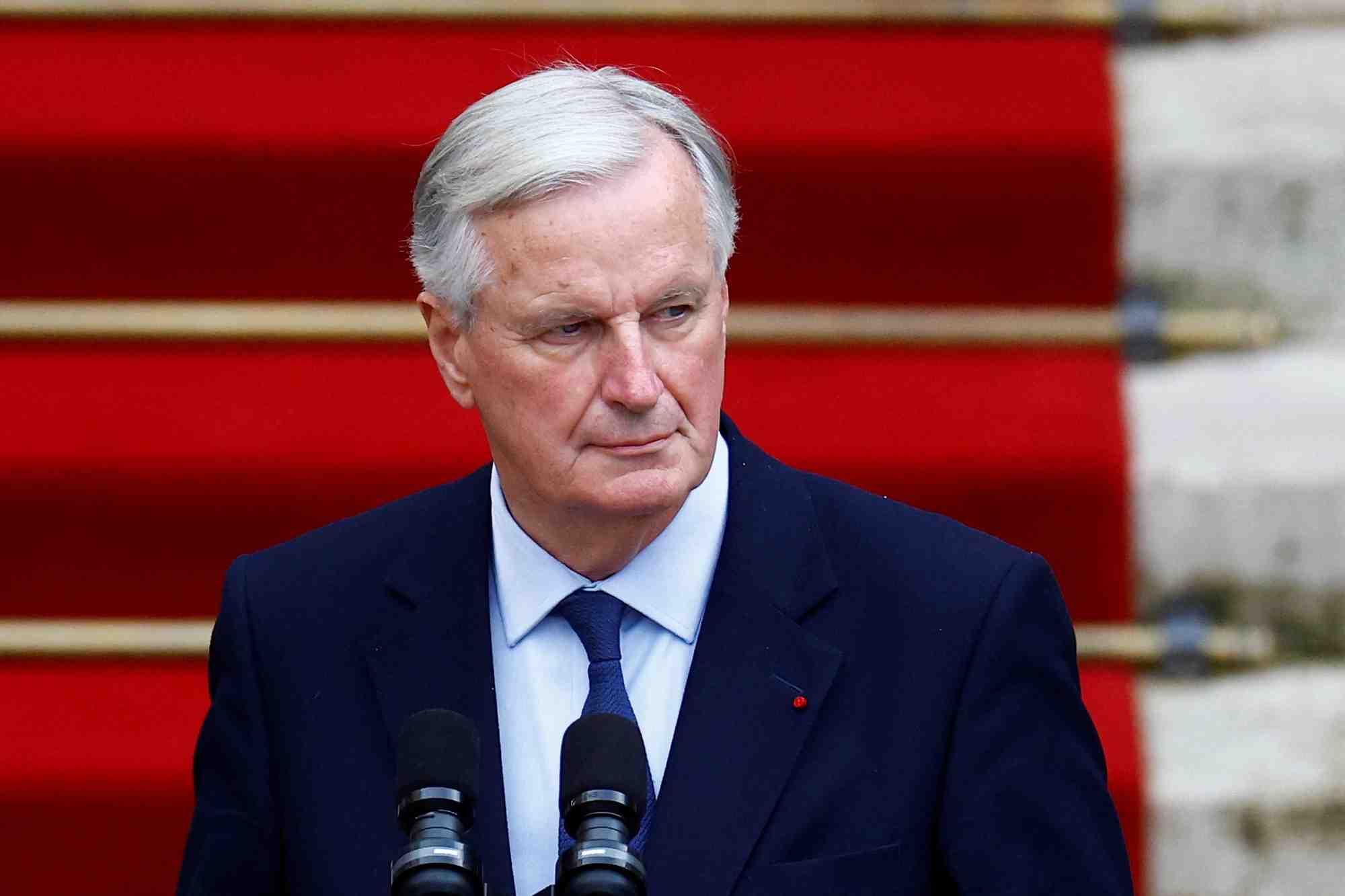 « Pas d'esbroufe s'il vous plaît », a lancé Michel Barnier aux 39 membres de son gouvernement ce lundi.
