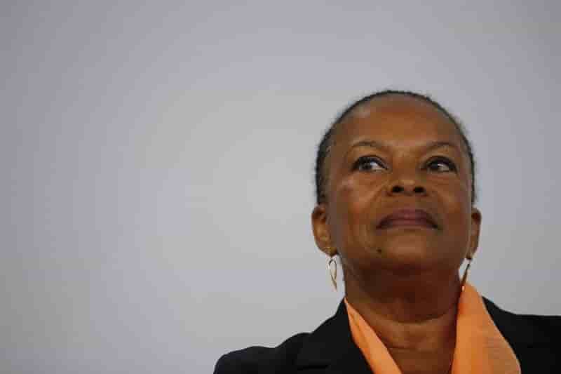 Le directeur de Minute condamné pour injure envers Taubira