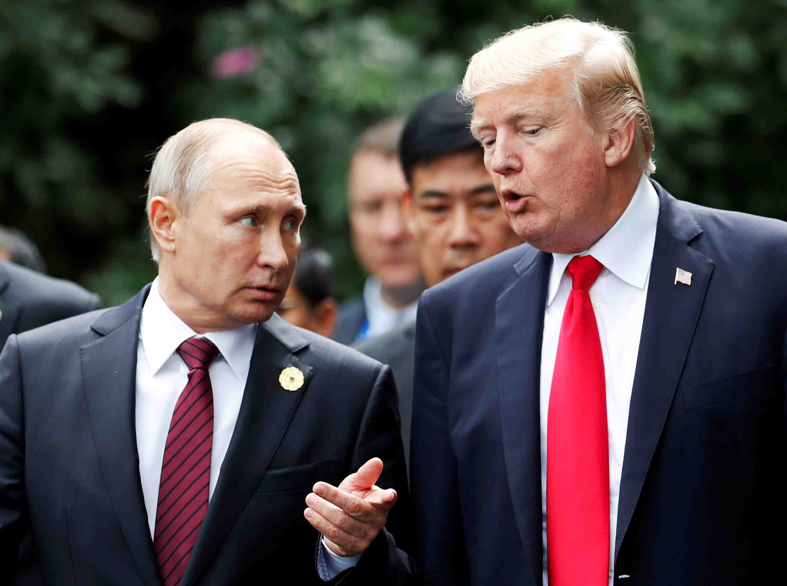 Poutine et trump plaident pour une solution politique en syrie
