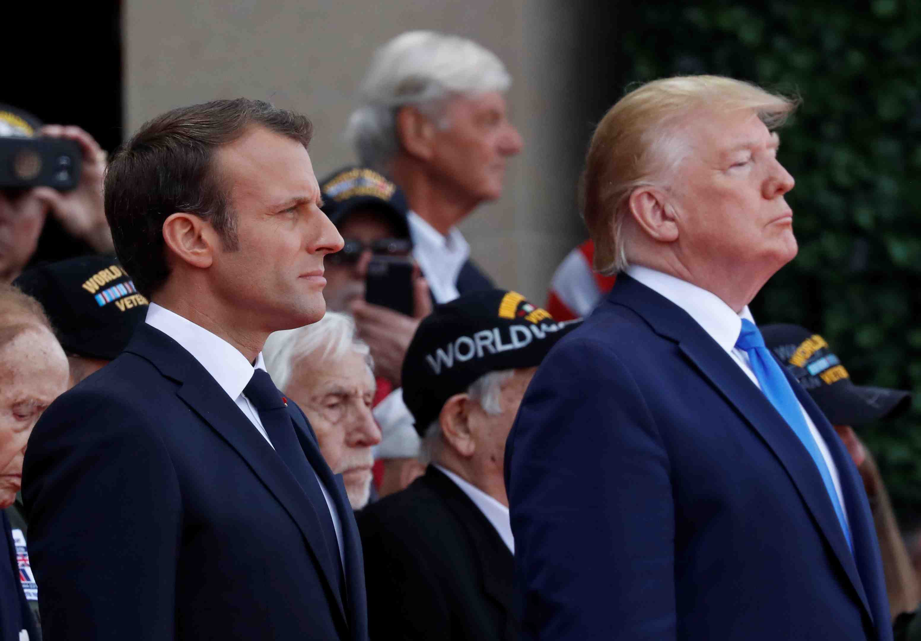 "d-day": macron appelle trump a rester fidele aux alliances de l'amerique