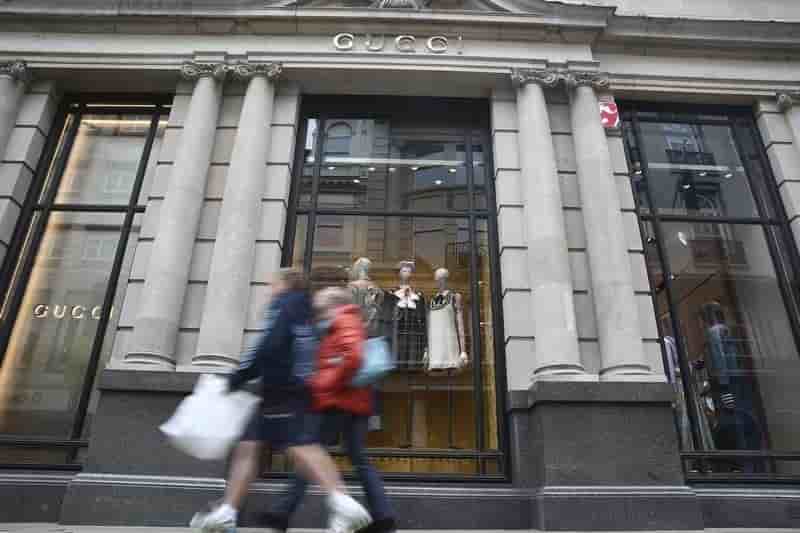Gucci s'attend a une croissance deux fois superieure a celle du marche