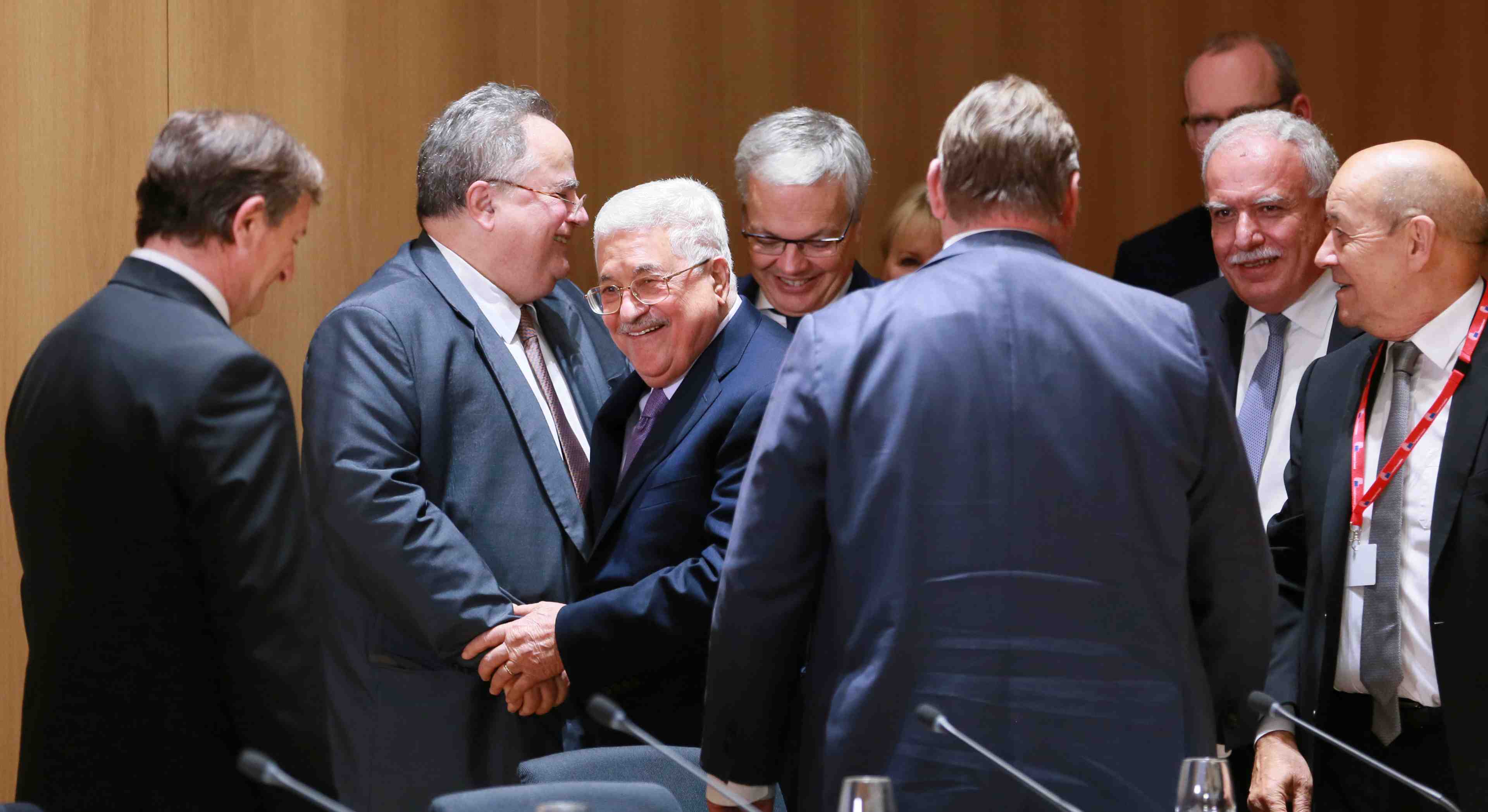 Jerusalem-est capitale d'un futur etat palestinien, redit l'ue a abbas