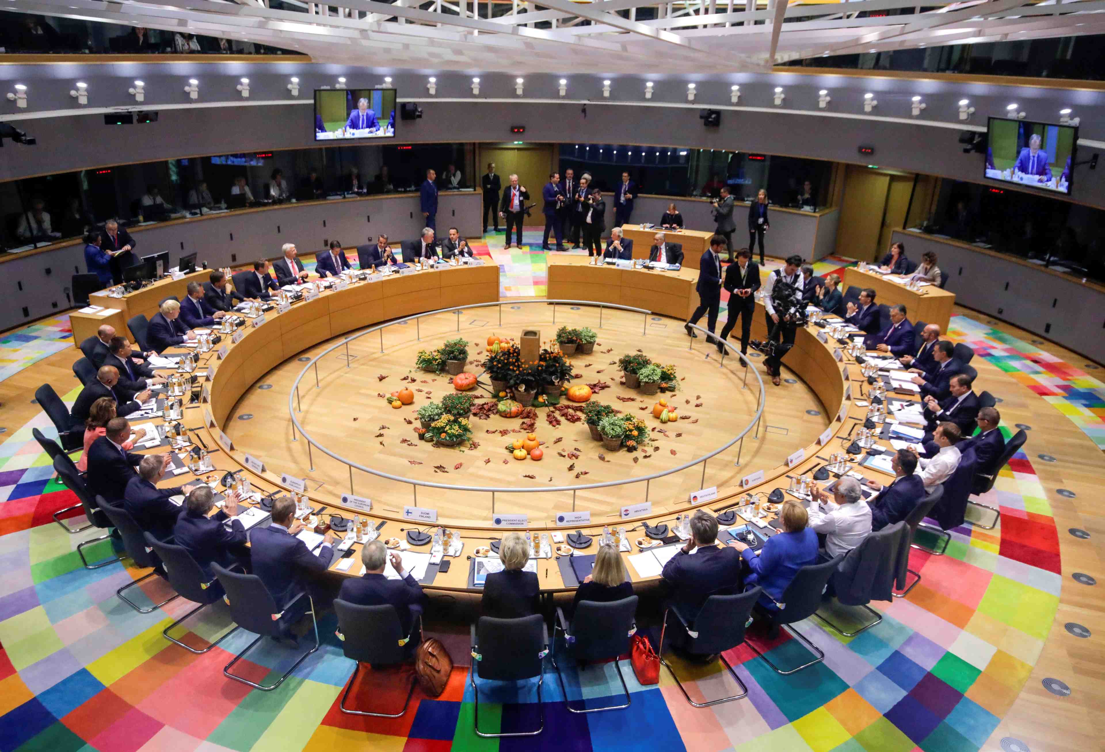 Syrie: les dirigeants de l'ue "prennent note" de la pause turque