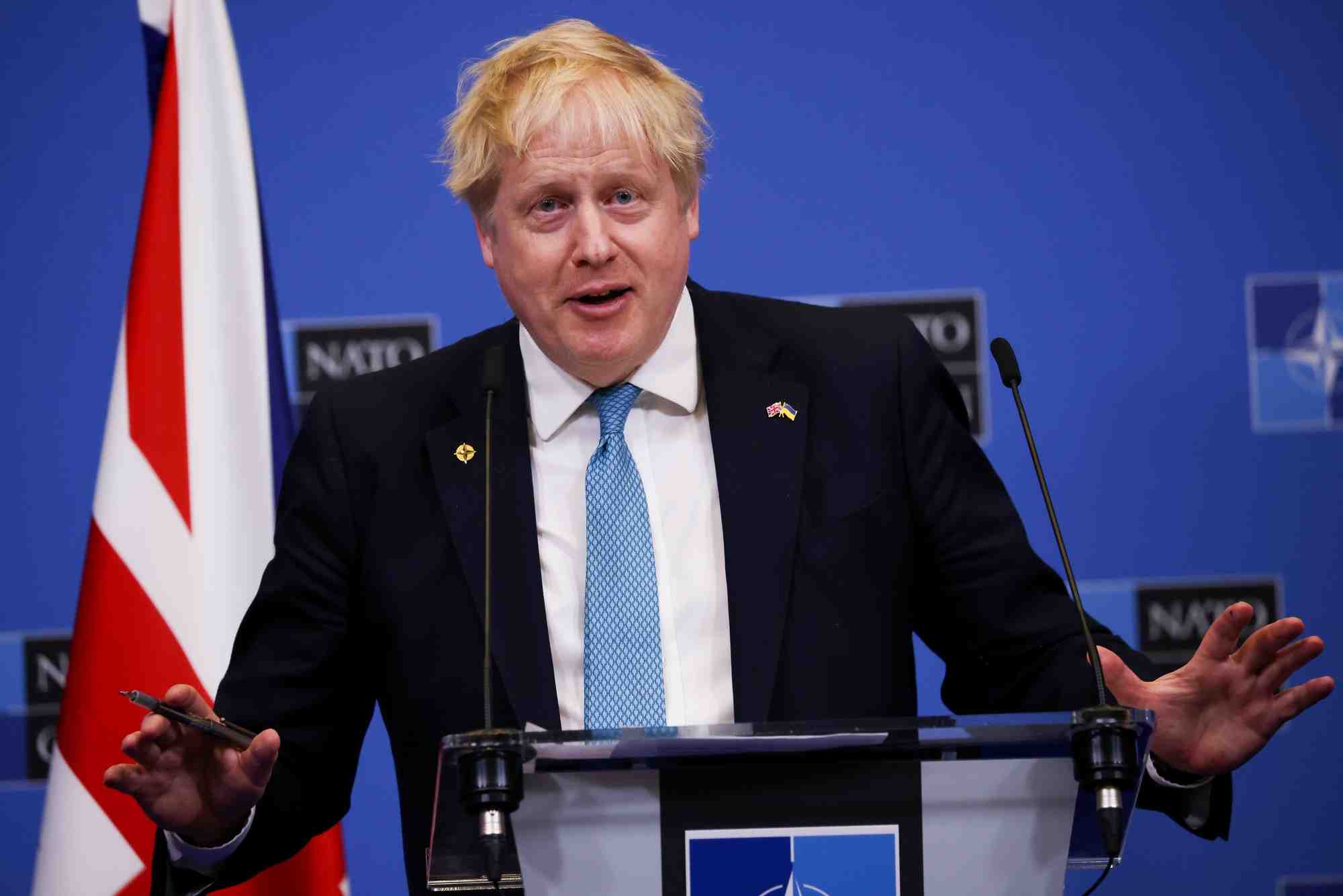 Grande-bretagne: boris johnson entend s'affranchir du protocole post-brexit pour l'irlande du nord, selon un media