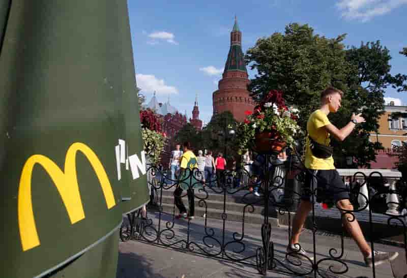 Douze restaurants McDonald's temporairement fermés en Russie