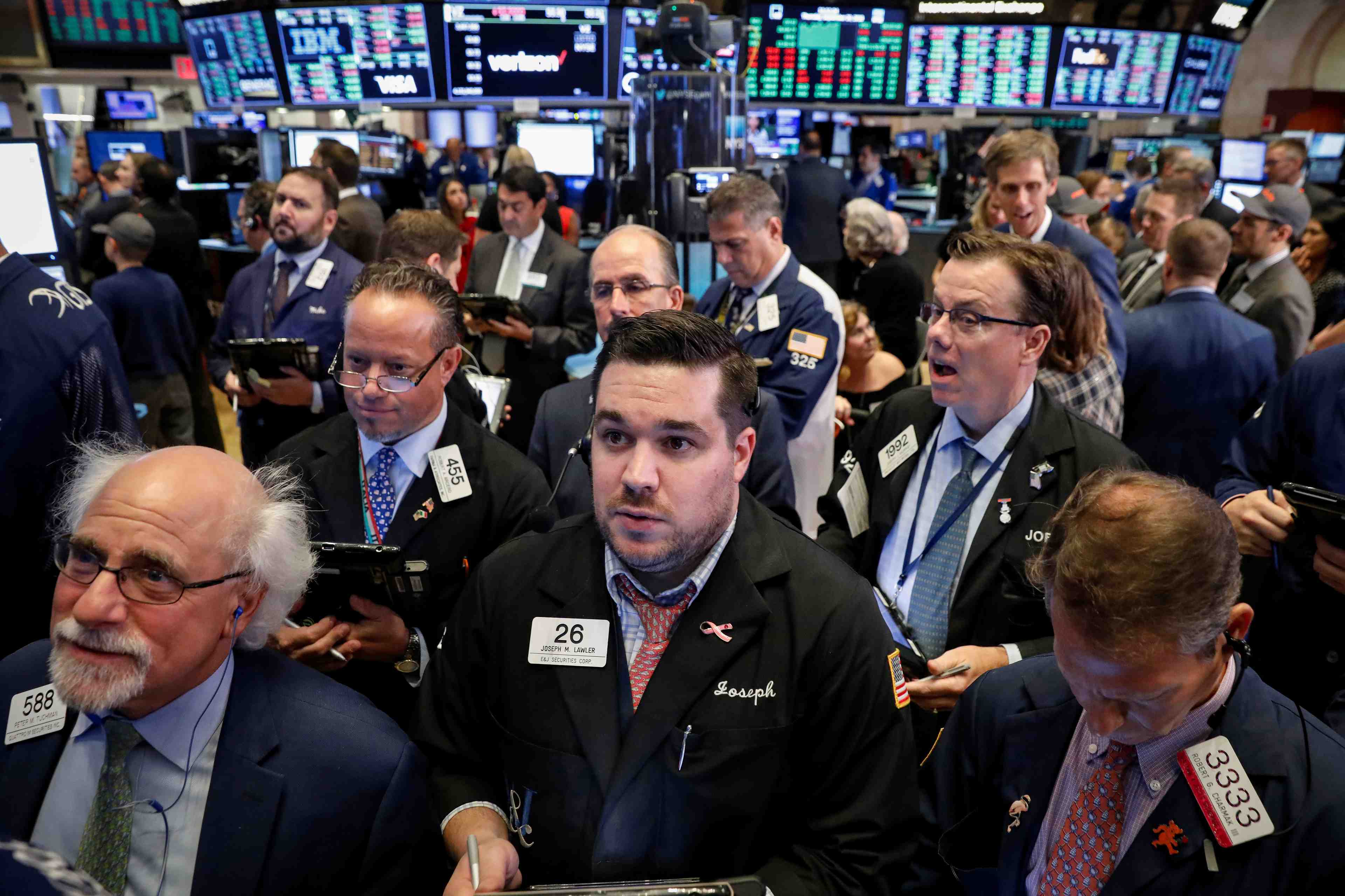 Wall street ouvre en legere hausse avant la fed