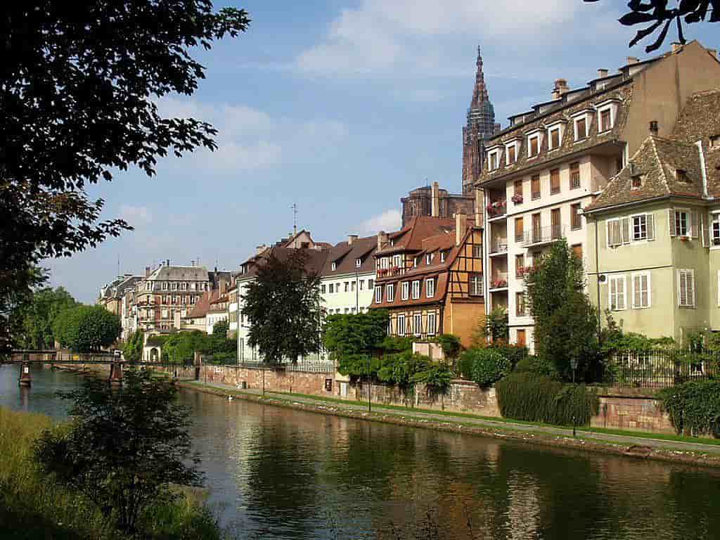 8 strasbourg