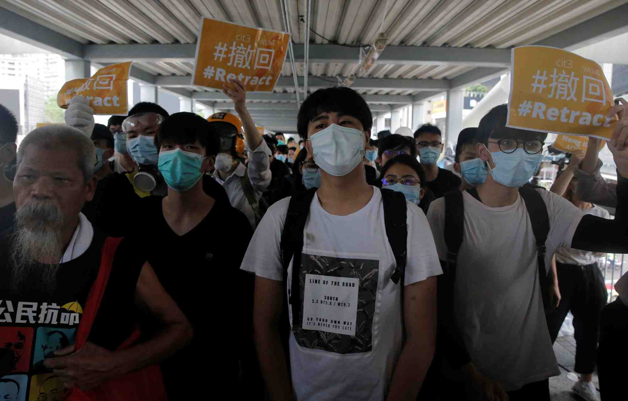 La presse officielle chinoise denonce la contestation a hong kong
