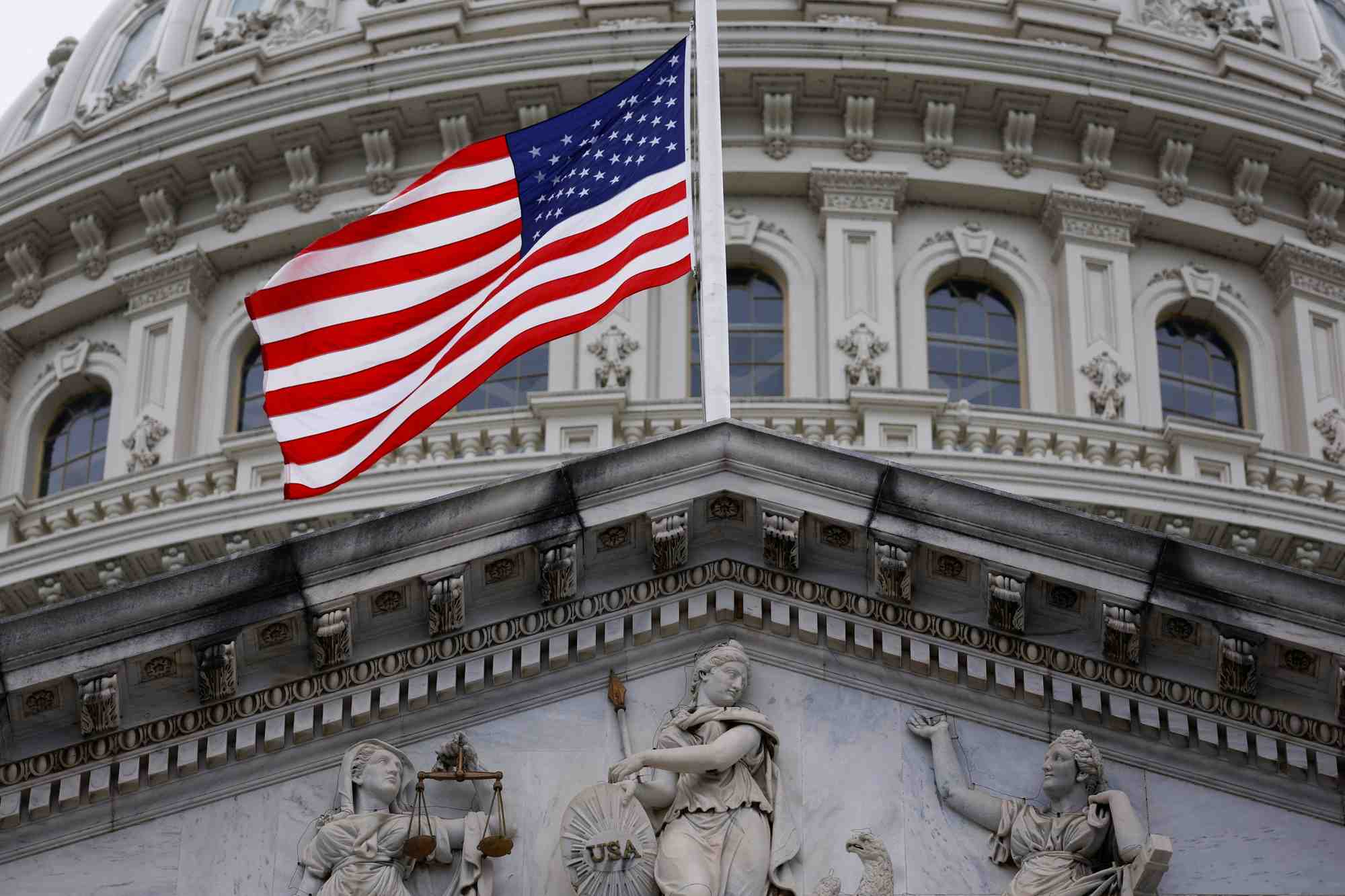 Le drapeau americain au capitole