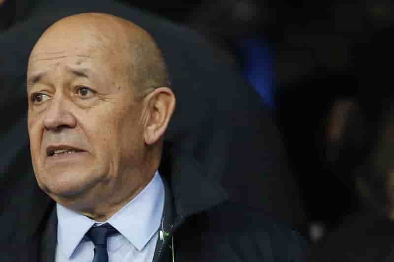 Jean-yves le drian annonce un renforcement des moyens de surveillance au sahel