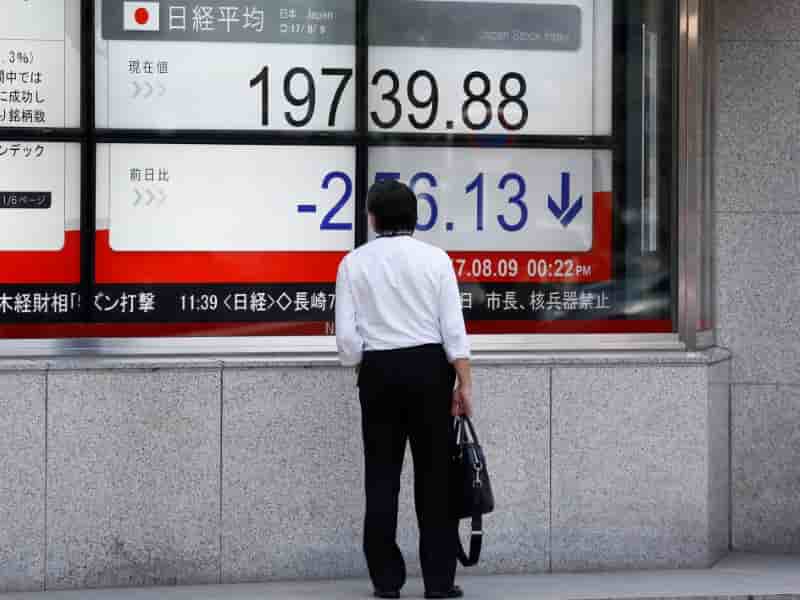 Le nikkei a tokyo finit en baisse de 0,49%