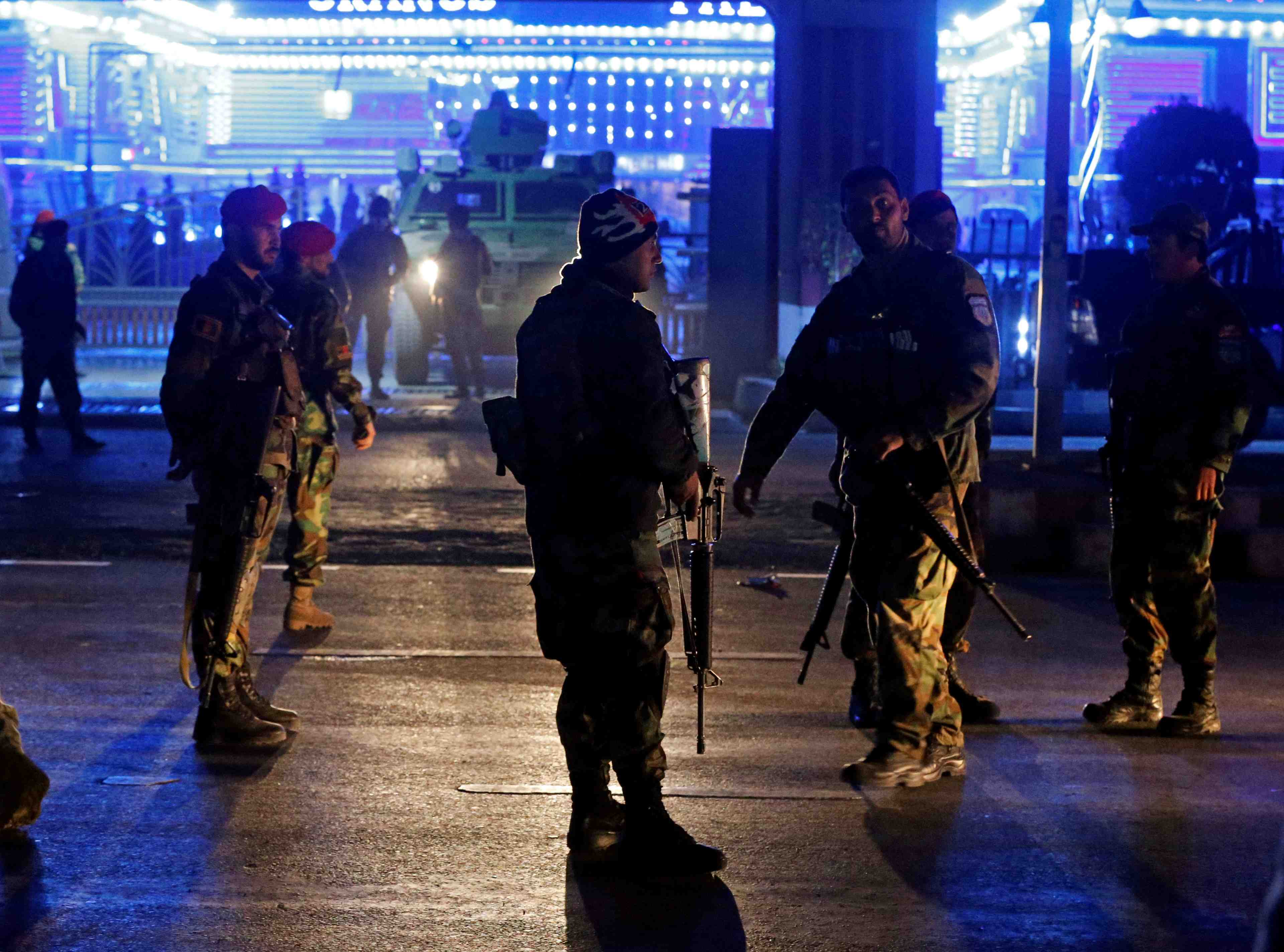 Carnage lors d'un rassemblement religieux a kaboul, 50 morts