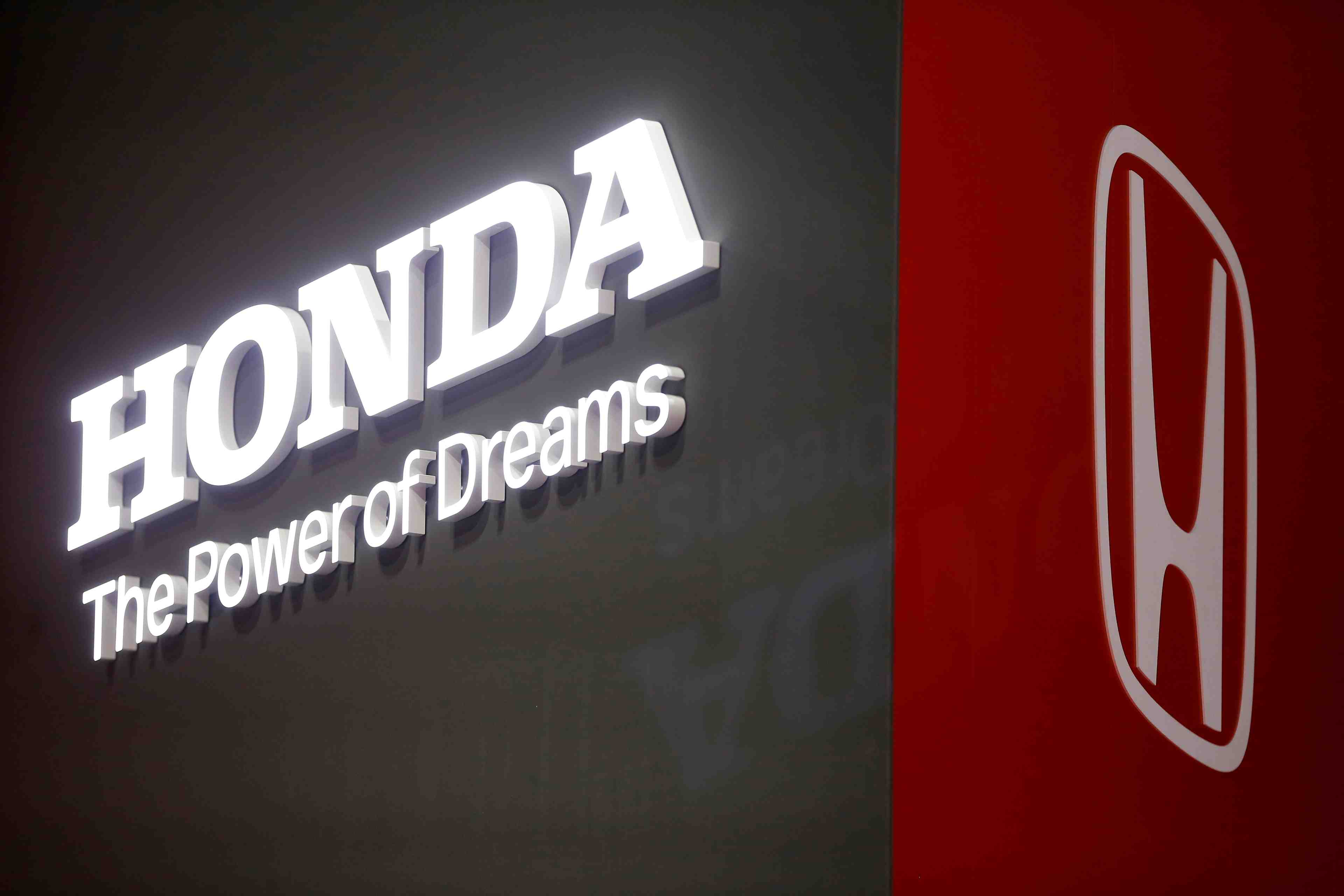 Honda va provisoirement reduire sa production sur des sites en amerique du nord