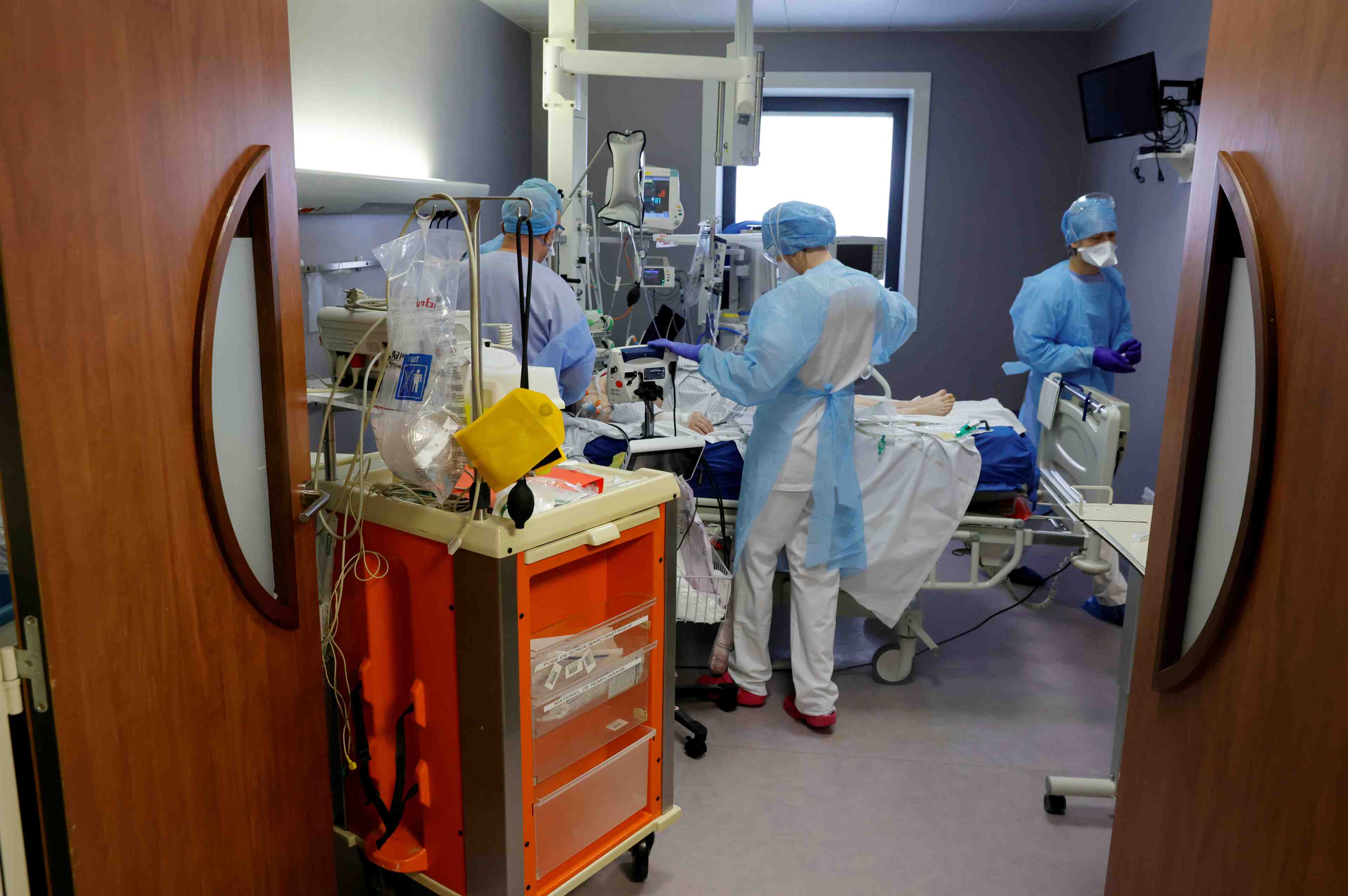 France/coronavirus: forte hausse des reanimations et hospitalisations