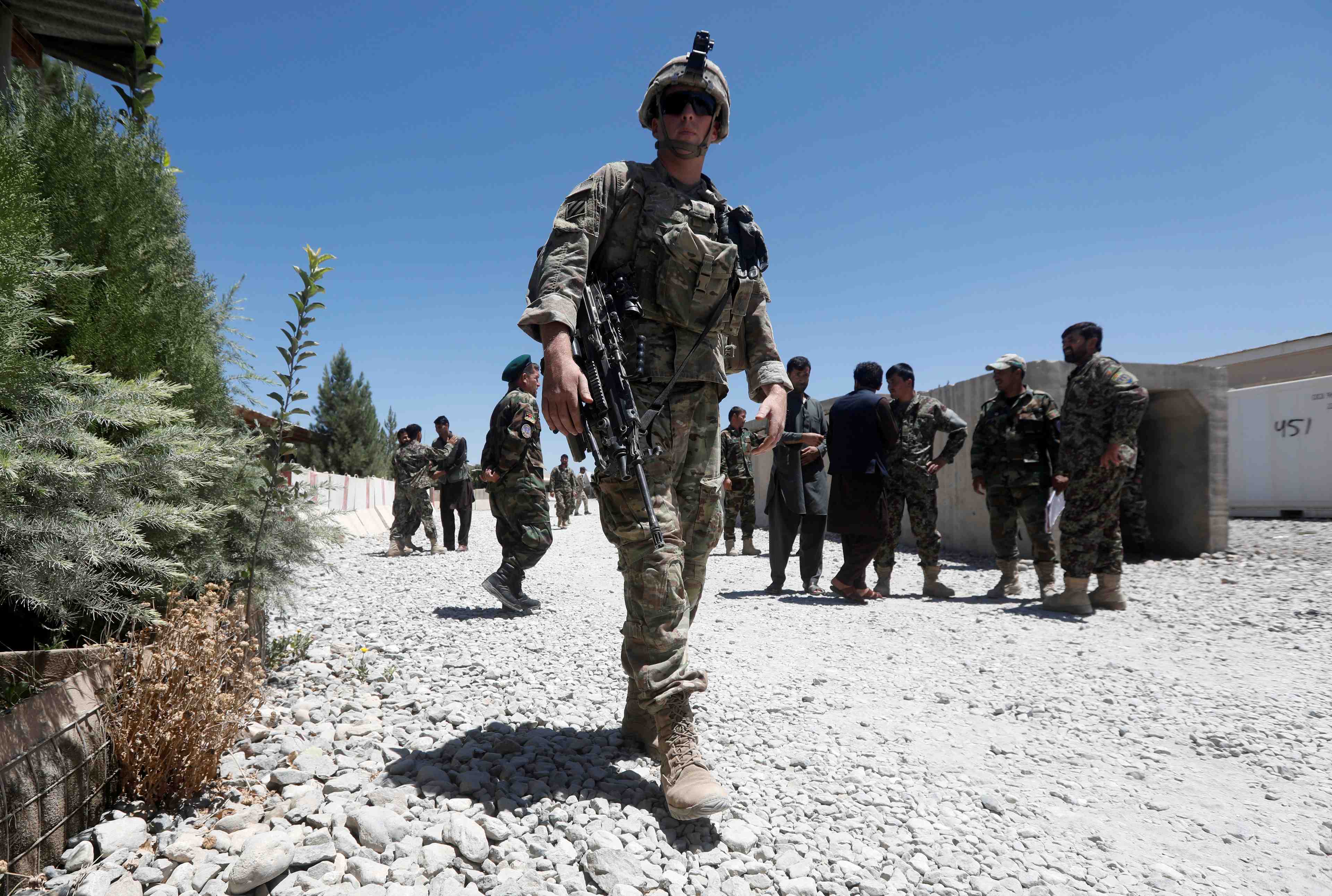 Les effectifs americains en afghanistan au plus bas depuis 2001