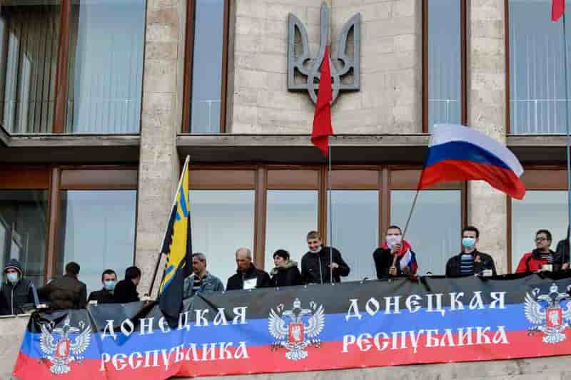 Des pro-russes proclament la création d'une république à Donetsk