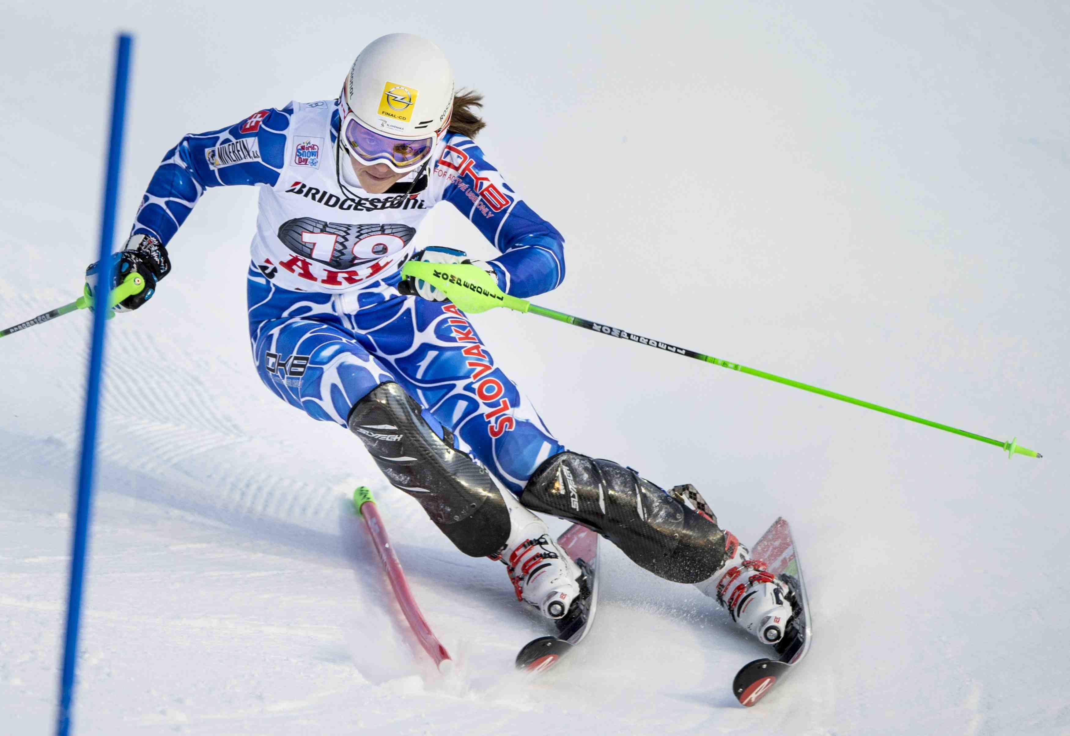 Vlhova signe une premiere victoire en coupe du monde