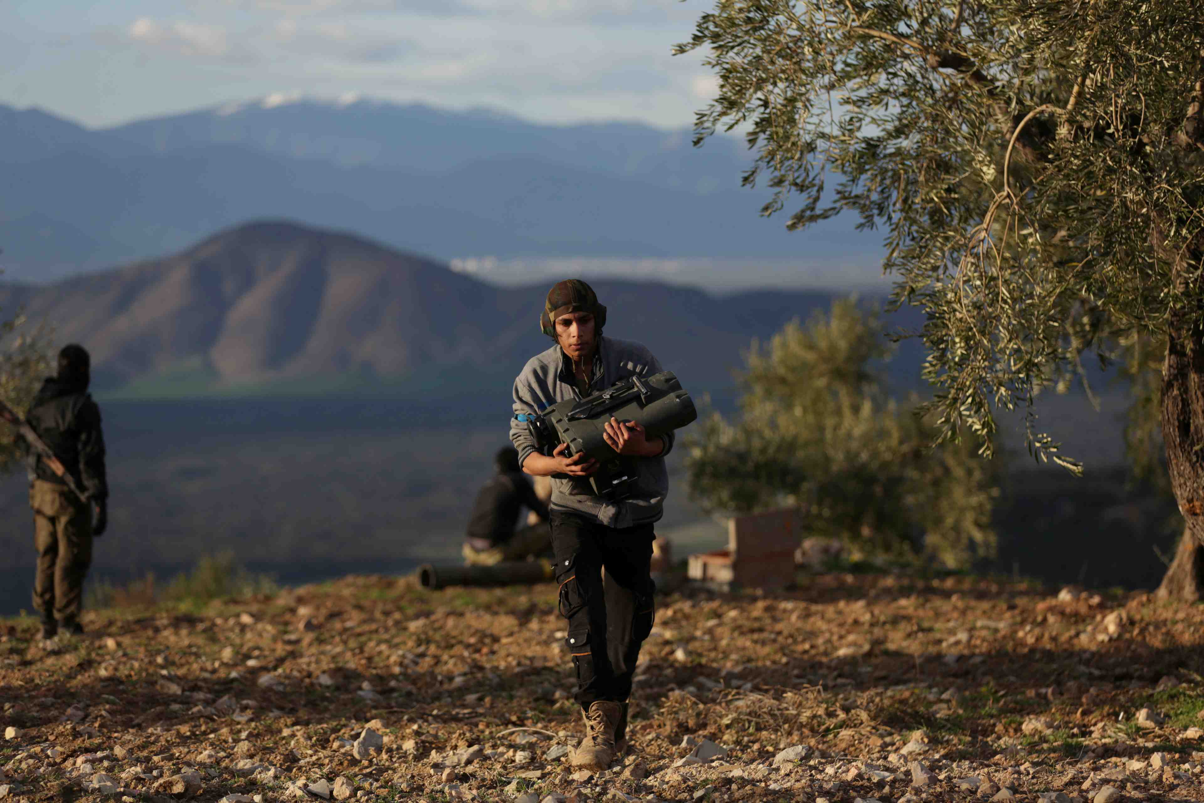 L'armee syrienne prete a se deployer a afrin declare un responsable kurde