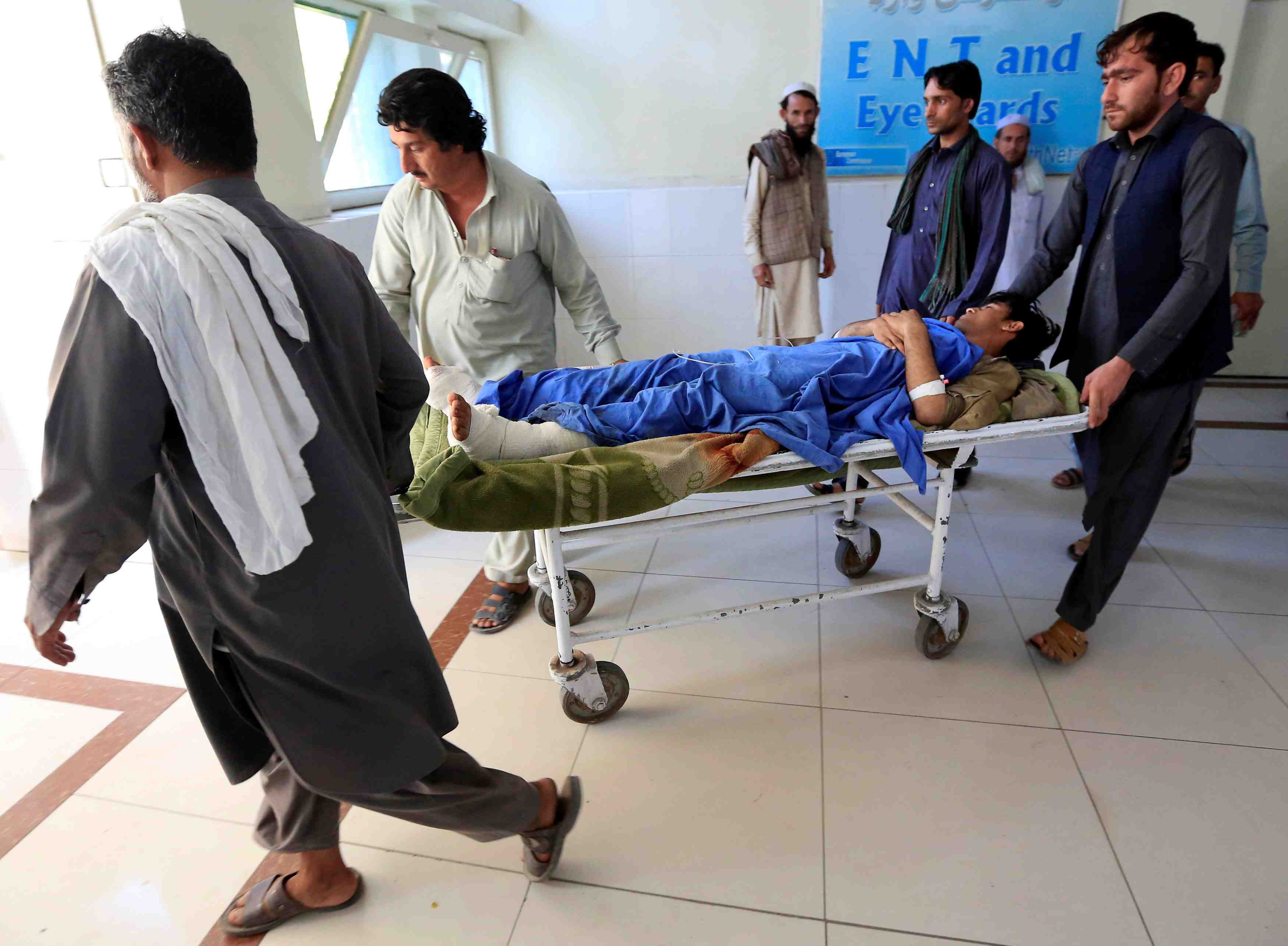 Explosions dans un stade en afghanistan