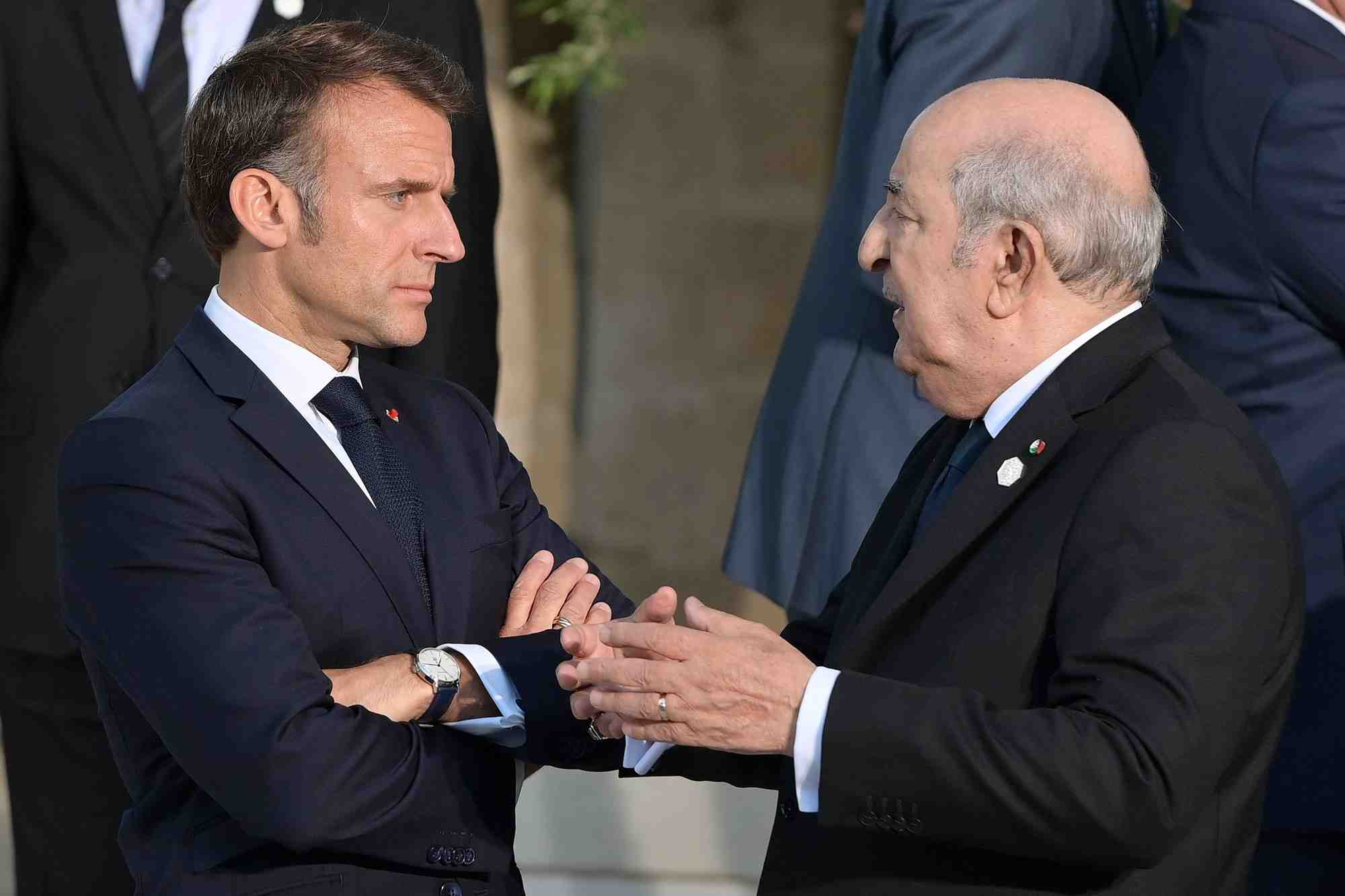 Les relations entre la France et Alger se sont dégradées suite au refus des autorités algériennes de recevoir un influenceur que la France tentait d'expulser.