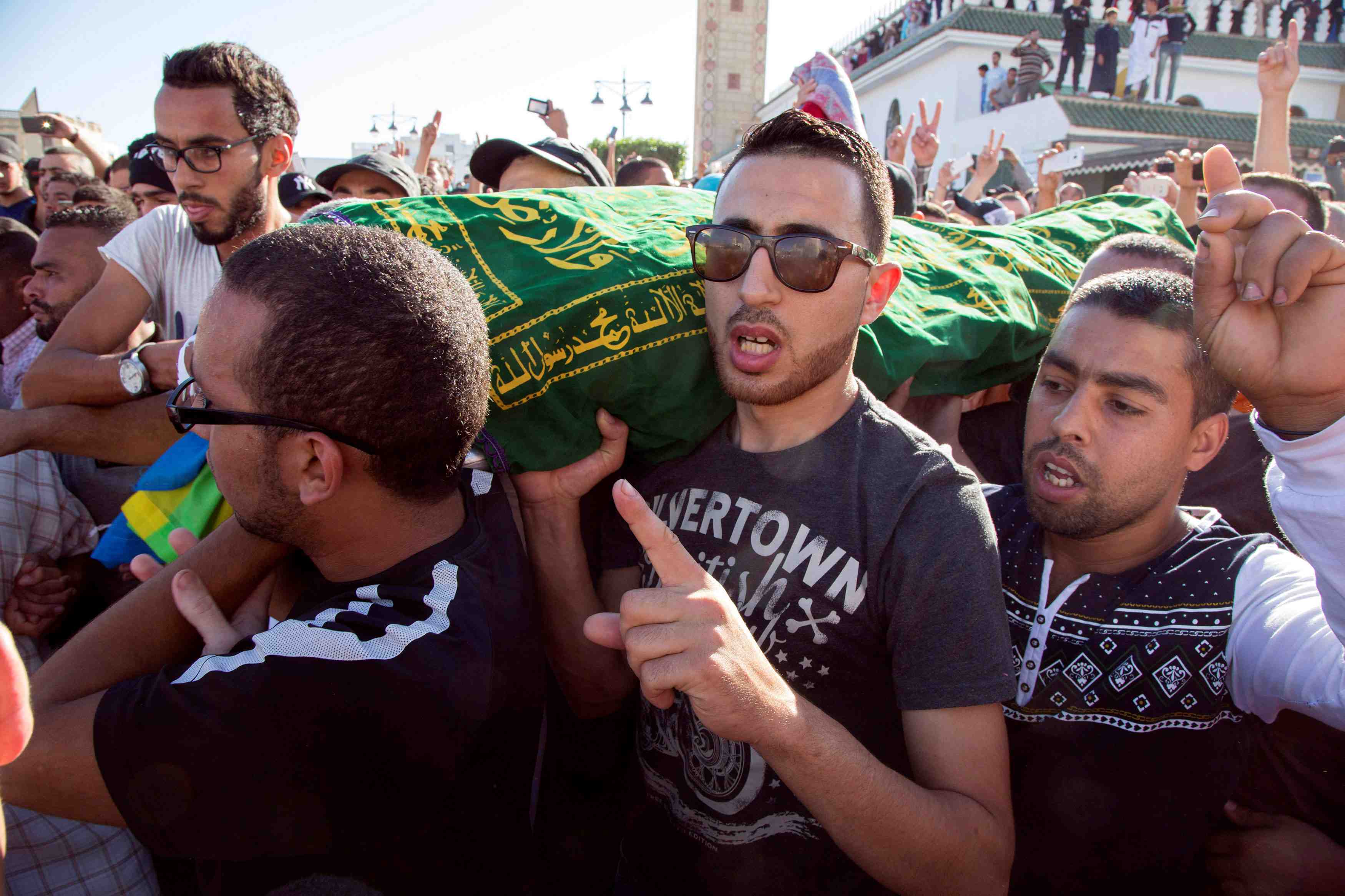 Le maroc juge onze personnes apres la mort d'un poissonnier