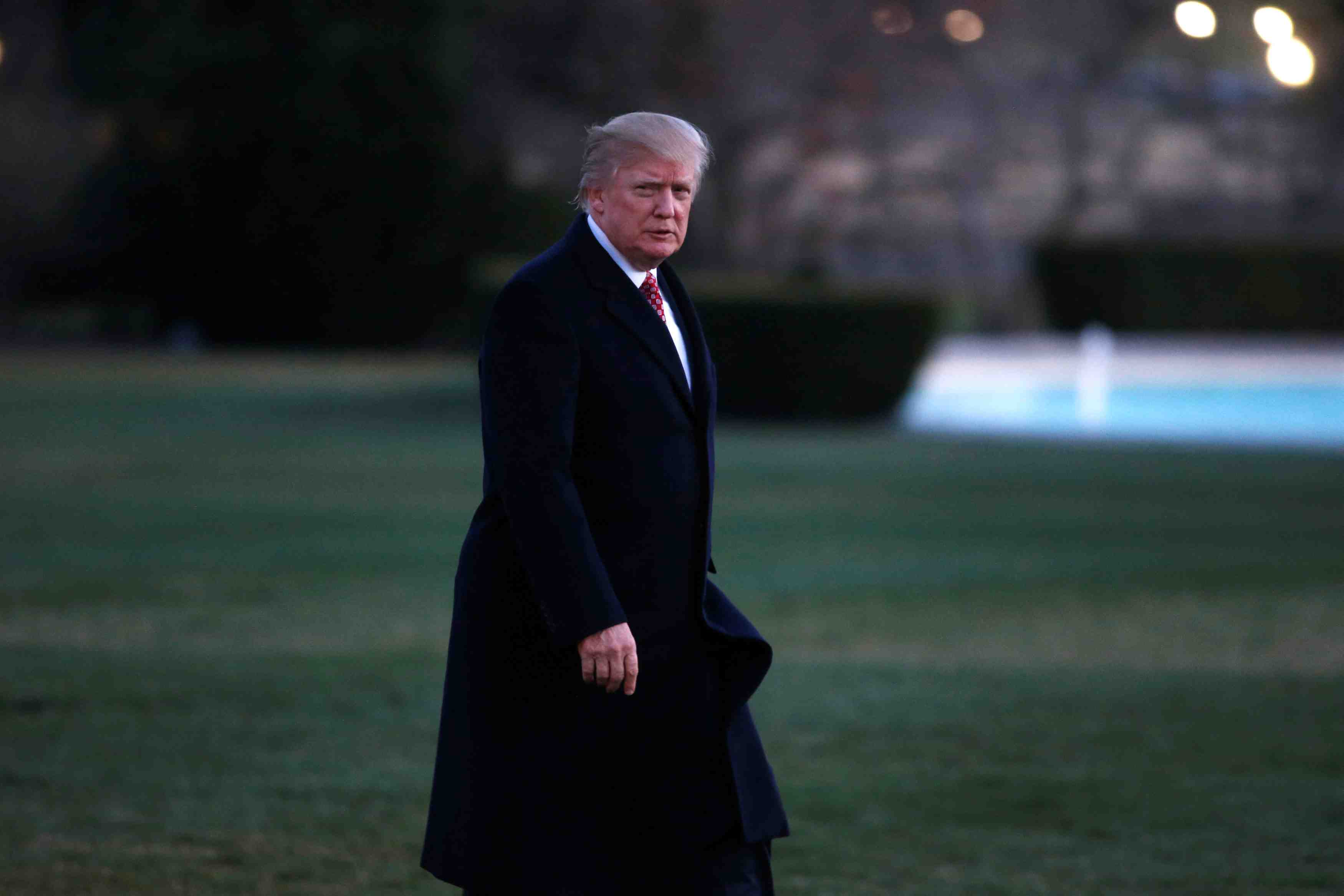 Trump signerait ce lundi un nouveau decret sur l'immigration