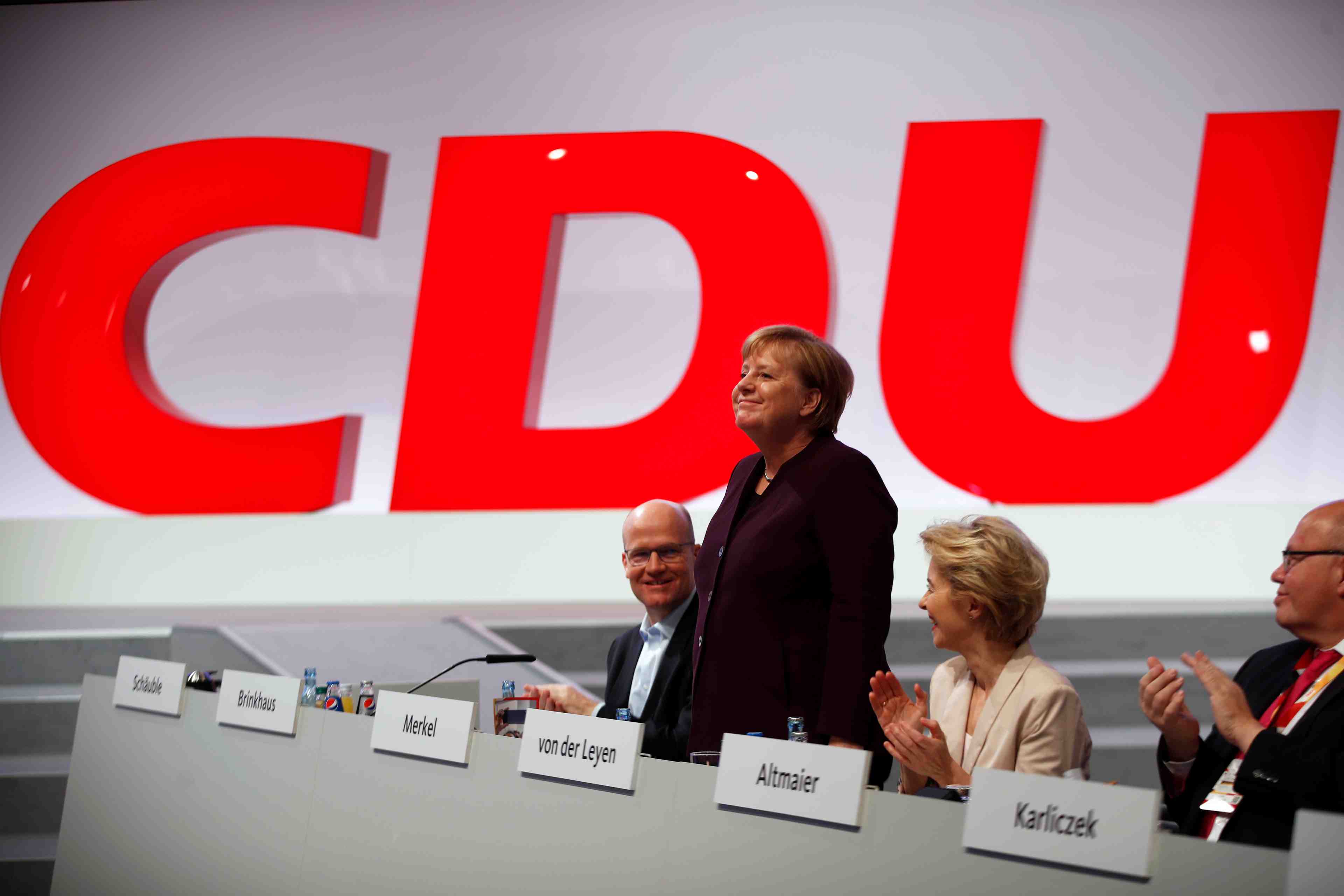 Allemagne: la cdu de merkel decline dans les sondages sur fond de crise du covid