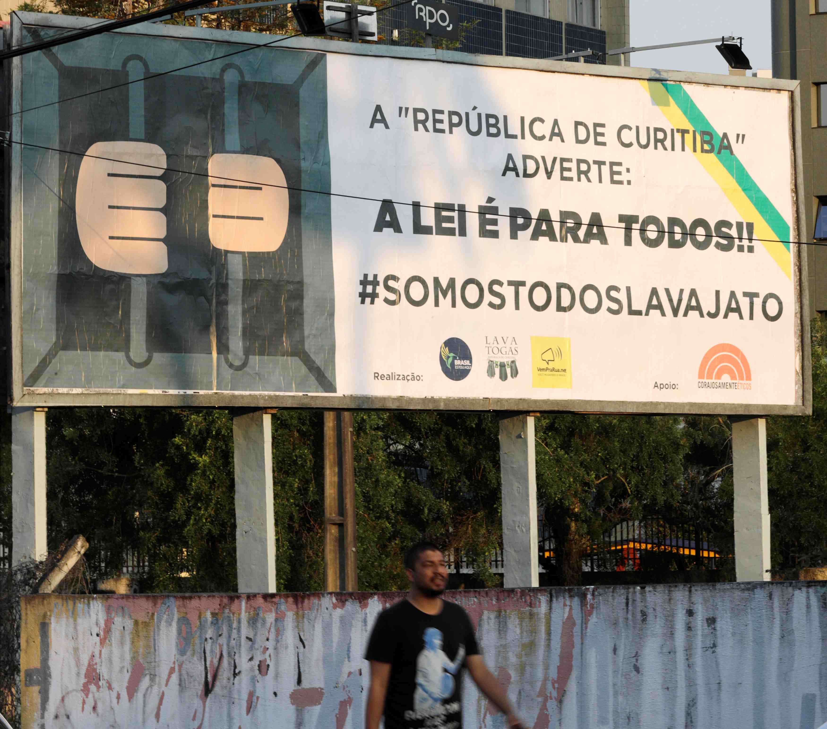 Bresil: l'equipe d'enqueteurs de "lava jato" remaniee en profondeur