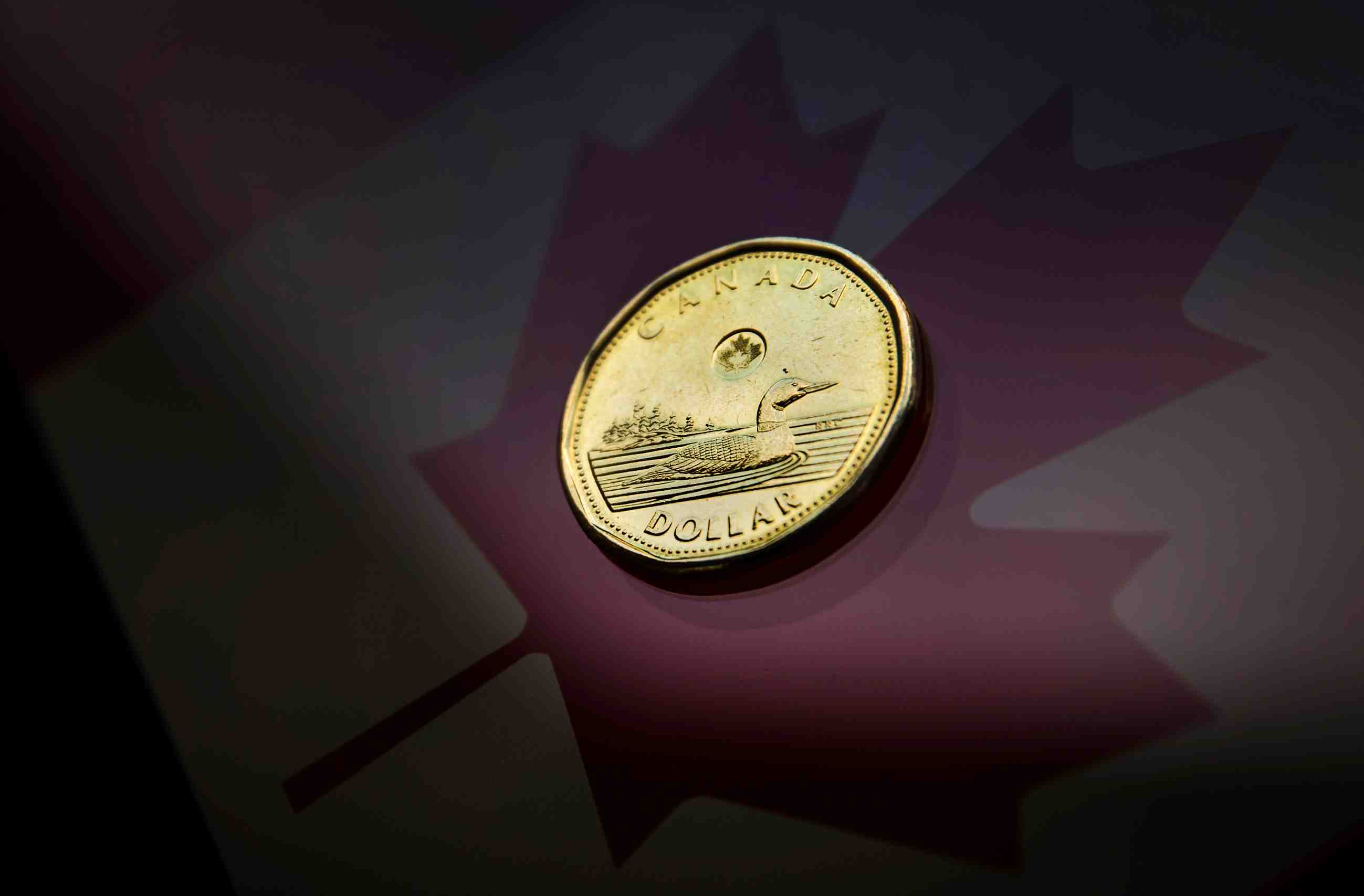 Canada: taux directeur inchange, prevision de croissance reduite
