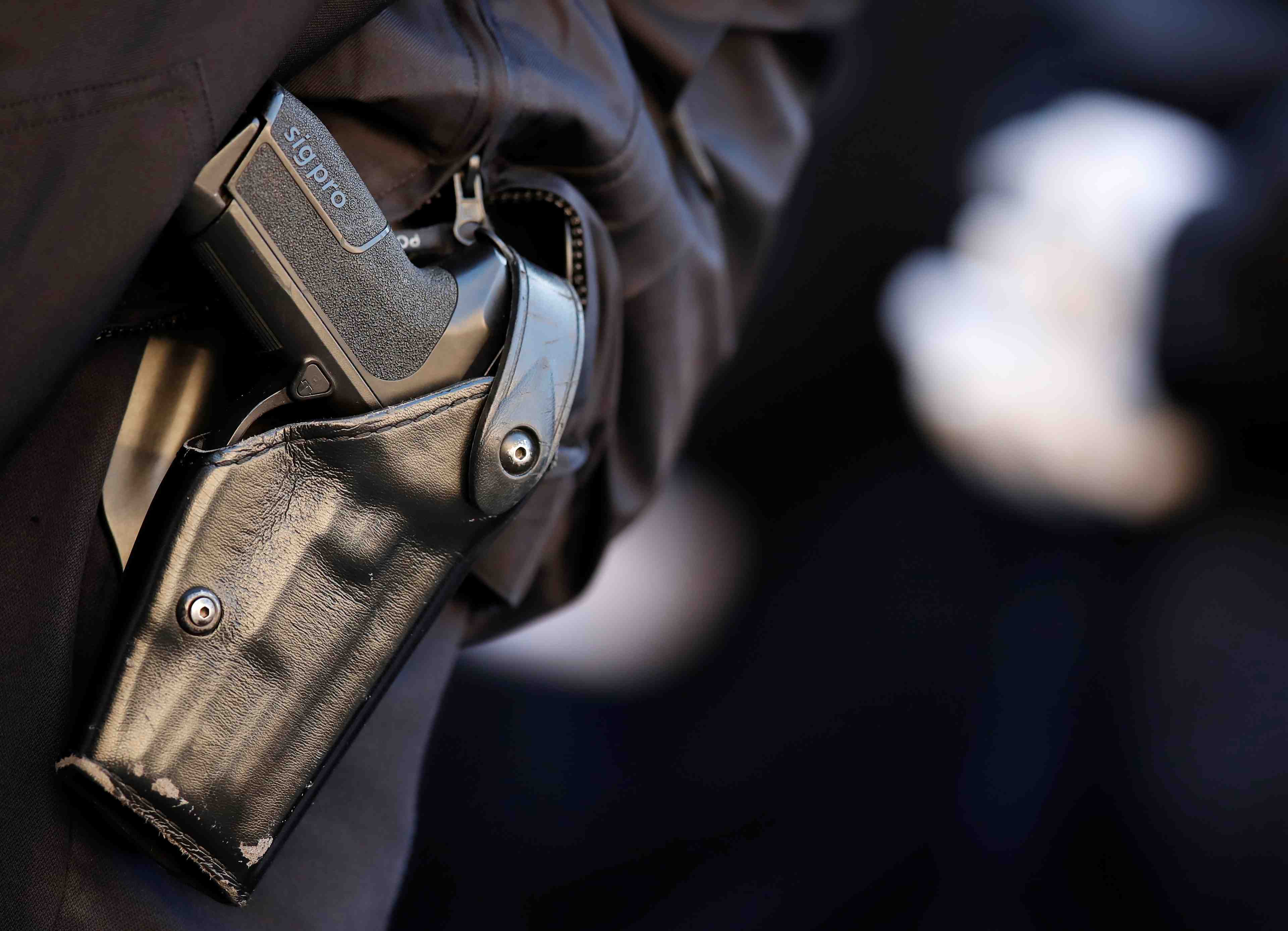 Cellule de vigilance pour prevenir les suicides des policiers