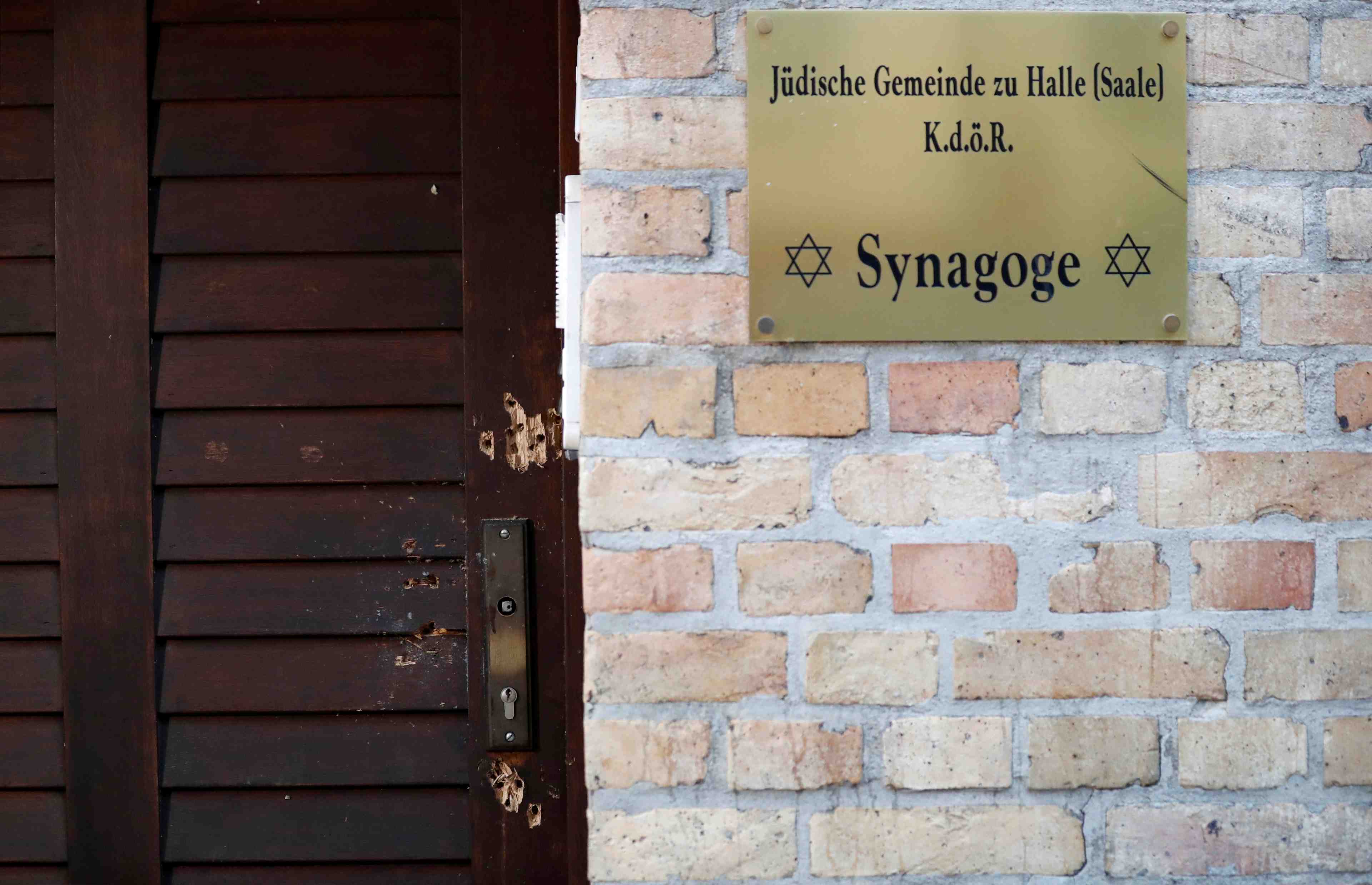 L'auteur de la fusillade de halle a agi par antisemitisme, dit le parquet allemand