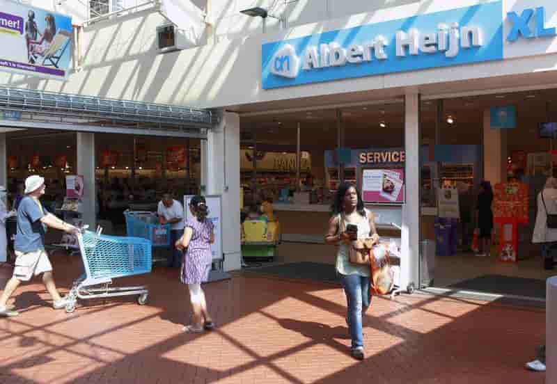 Baisse plus forte que prévu des ventes d'Ahold au 4e trimestre