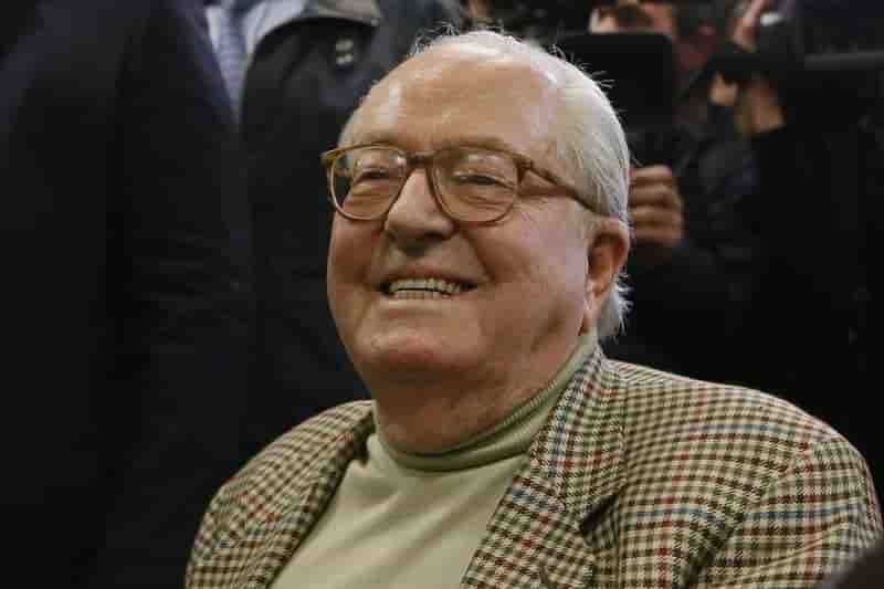Jean-marie le pen hospitalise pour un probleme cardiaque