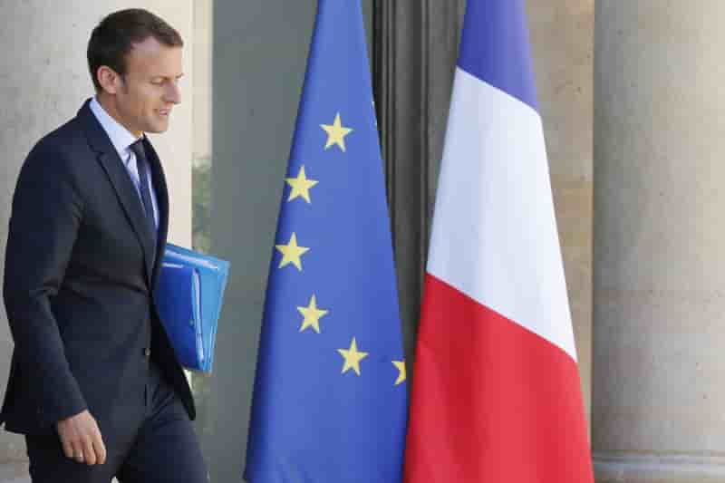 Macron en italie pour un point sur les migrations et l'europe