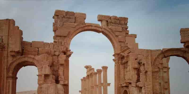 Les djihadistes de l'ei se retirent de la ville syrienne de palmyre