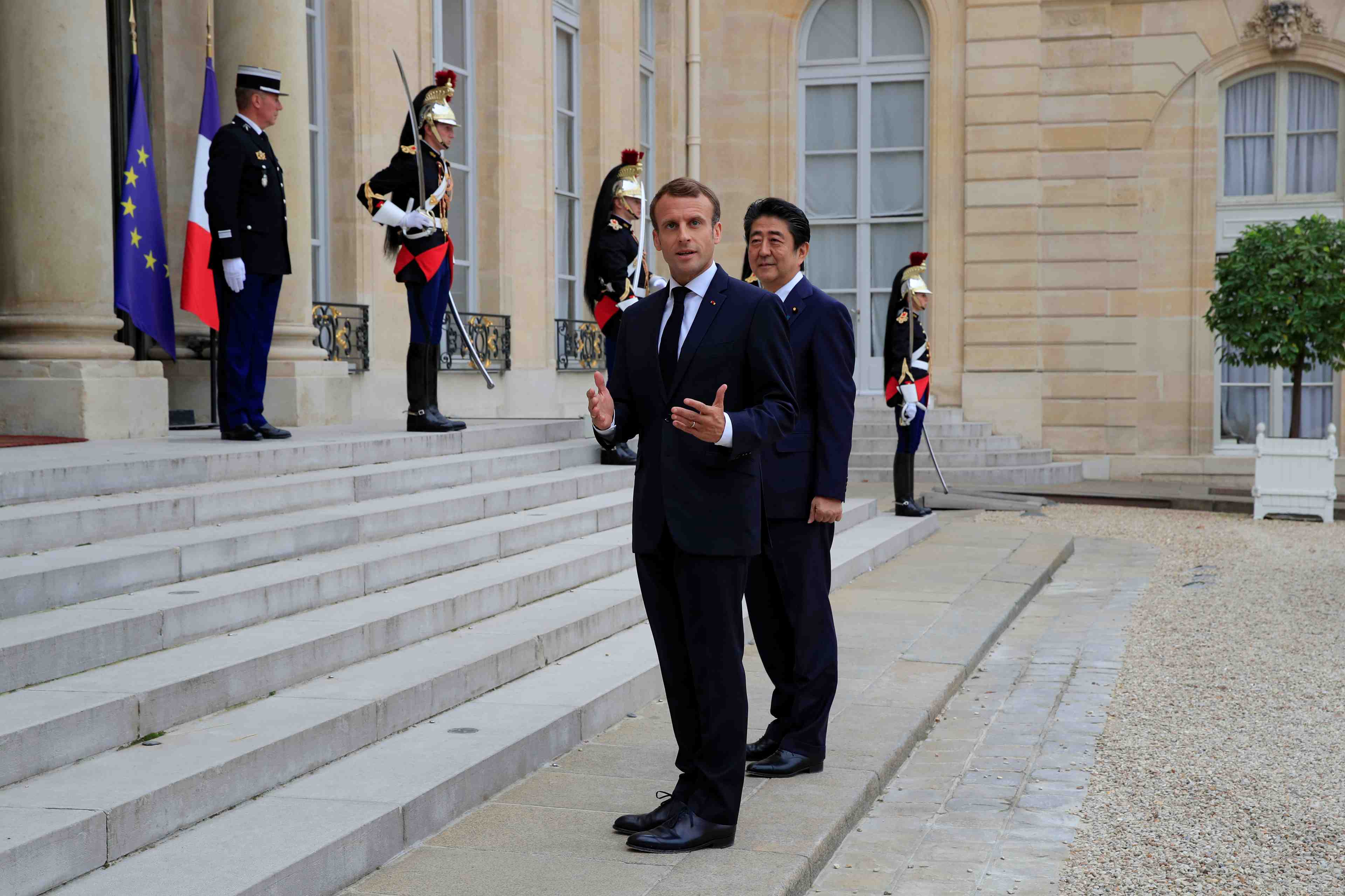 Macron interpelle par la soeur d'une francaise disparue au japon