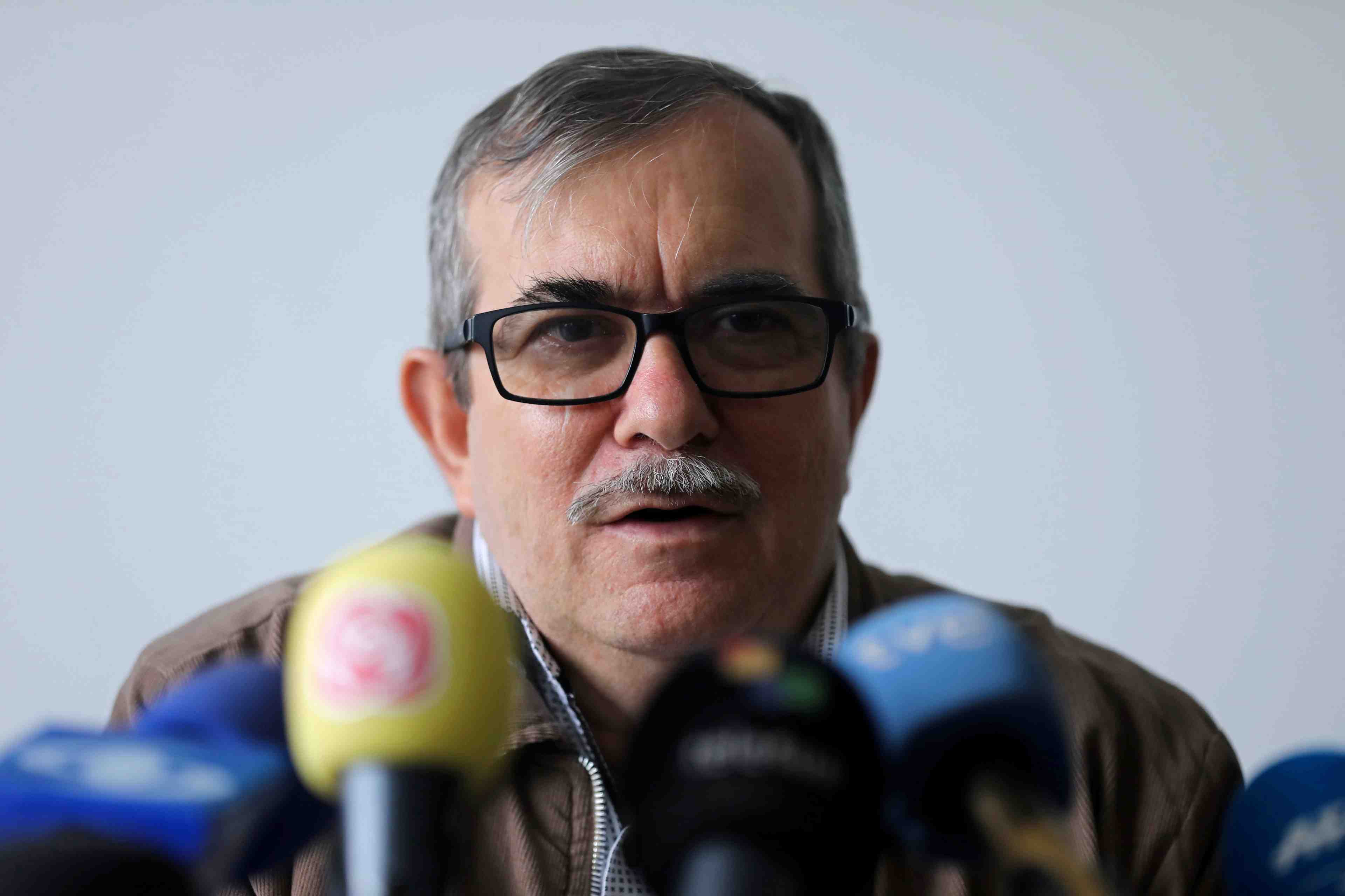 Colombie: d'anciens commandants des farc demandent pardon pour les enlevements