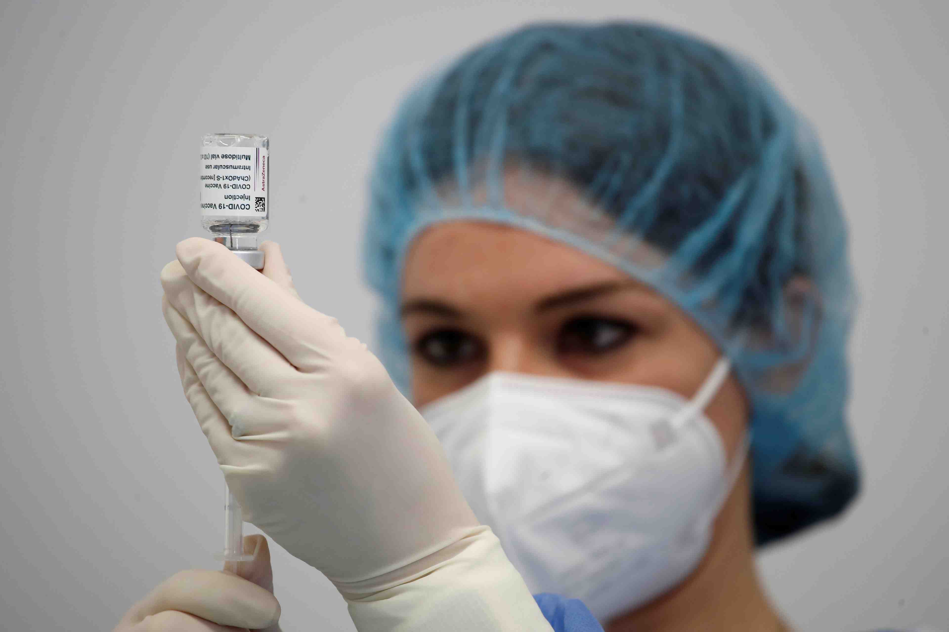 Coronavirus: l'ue prepare une action en justice contre astrazeneca
