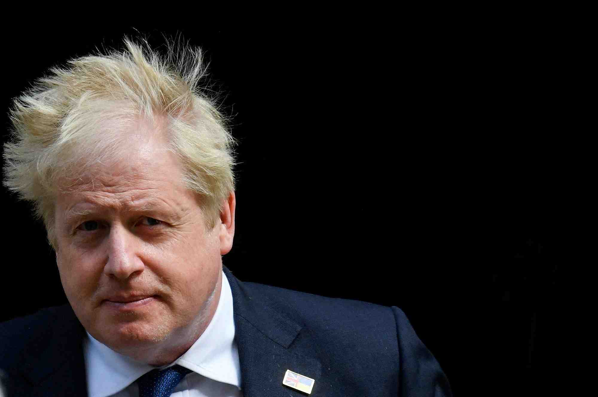 Grande-bretagne: boris johnson menace d'une enquete parlementaire sur les "soirees" du confinement