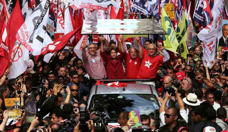 Dilma Rousseff très en avance avant la présidentielle au Brésil