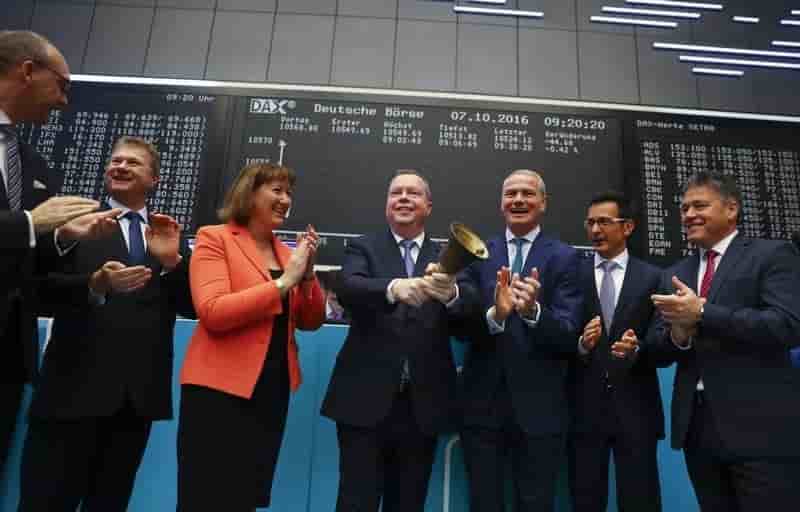 Bons debuts en bourse de francfort pour innogy, filiale de rwe