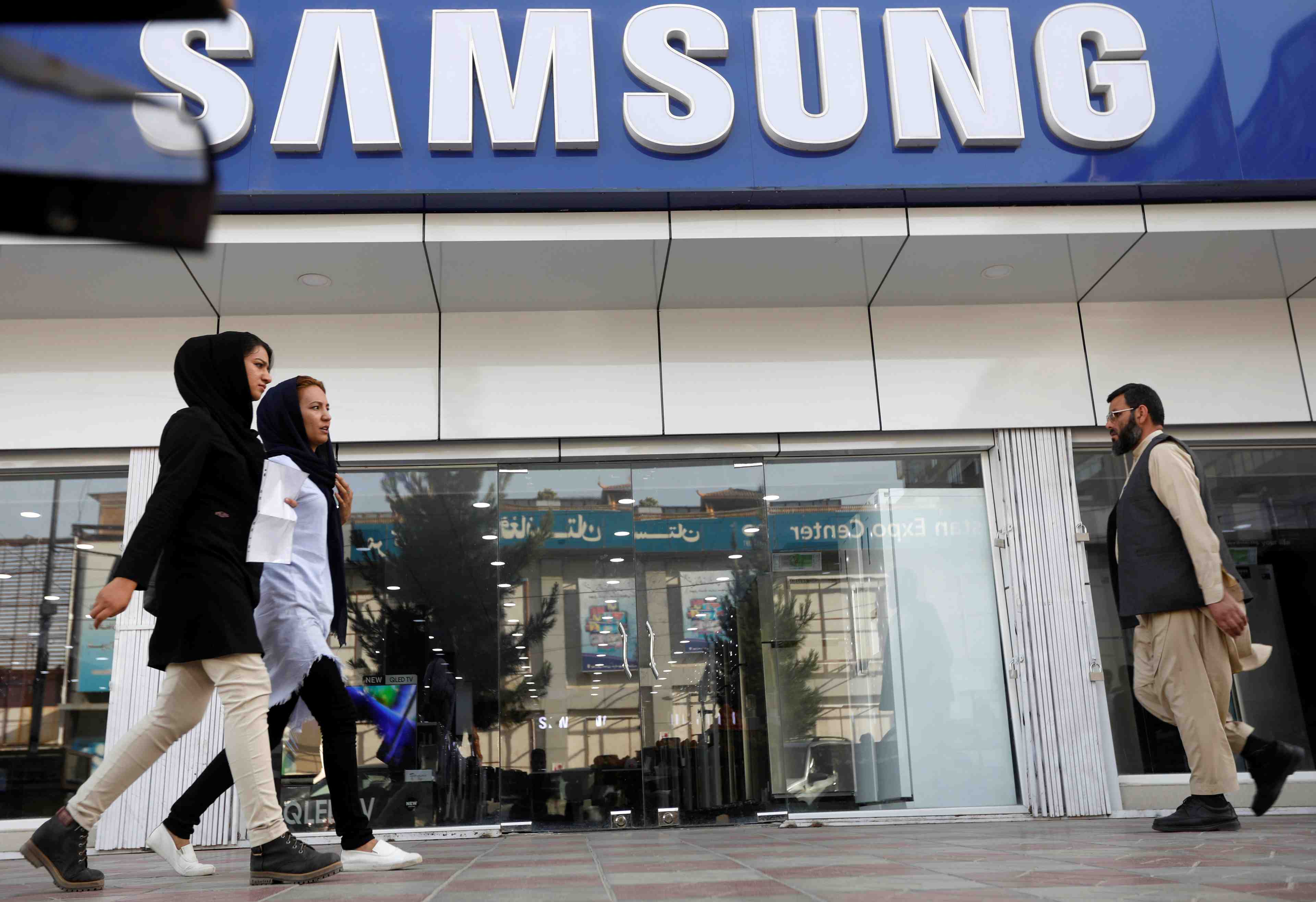 Samsung: le deuxieme trimestre porte par les puces, le mobile a la peine
