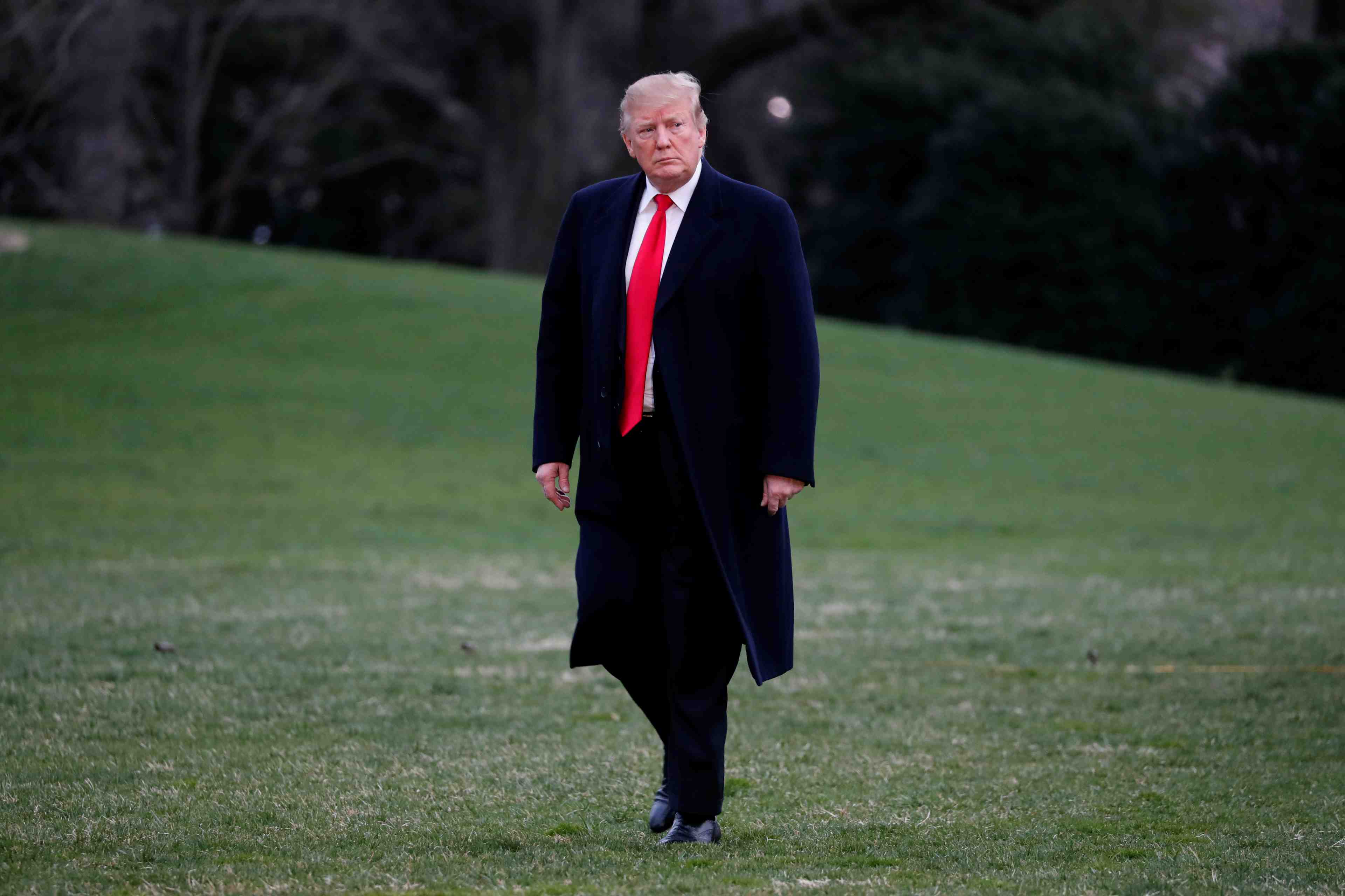 Pas de collusion selon mueller, pas d'obstruction pour barr: quelles suites pour trump ?