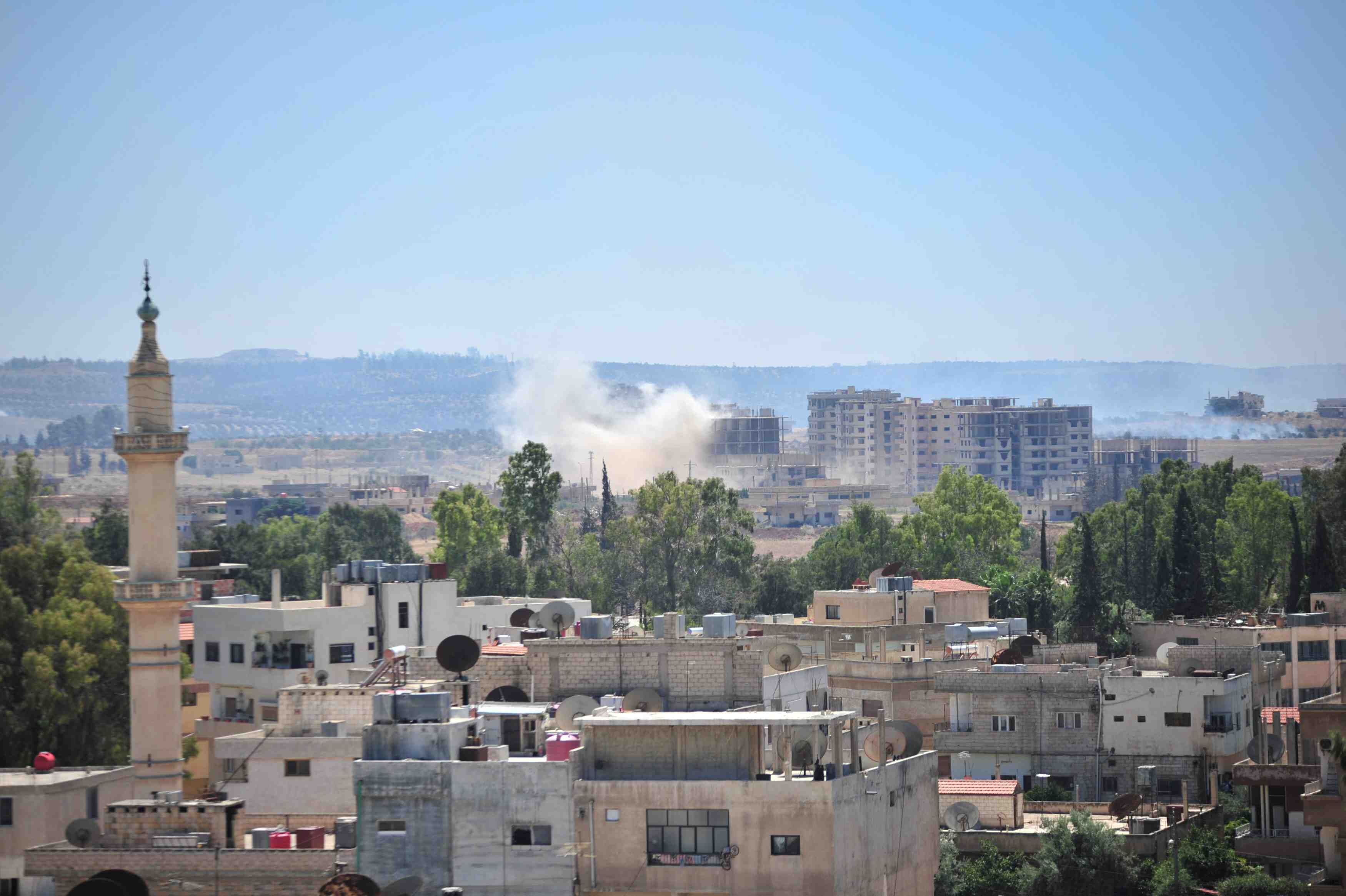 Syrie: quarante-six morts dans des raids aeriens depuis mercredi rapporte l'osdh