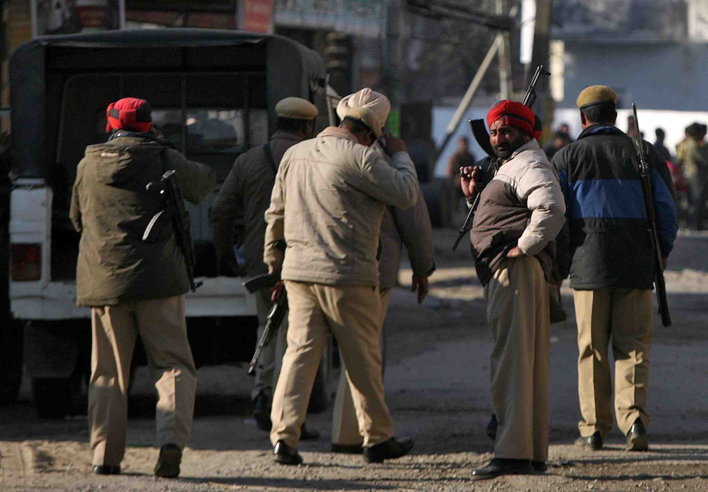 Attaque d'une base militaire indienne pres du pakistan