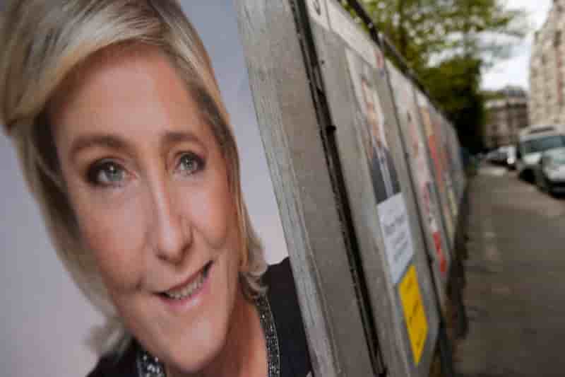 Le pen en tete pour le 1er tour devant macron