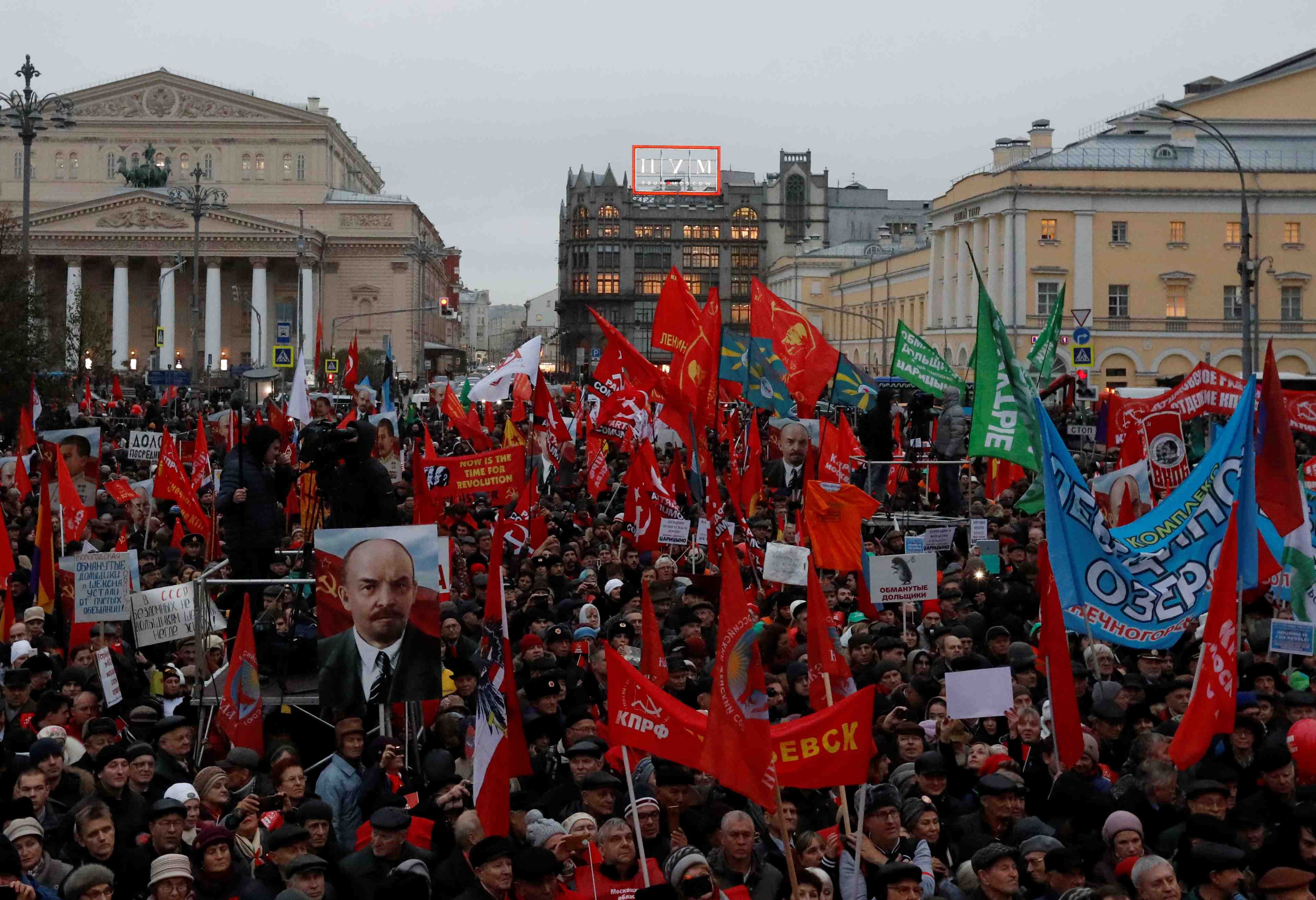 Poutine boude les celebrations de la revolution d'octobre