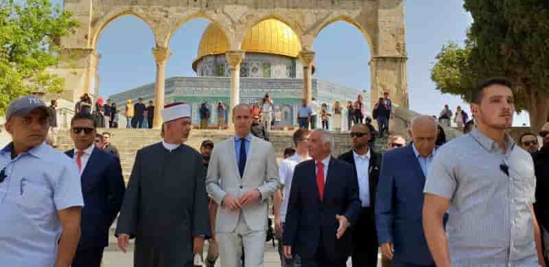 Le prince william se rend sur les lieux saints de jerusalem