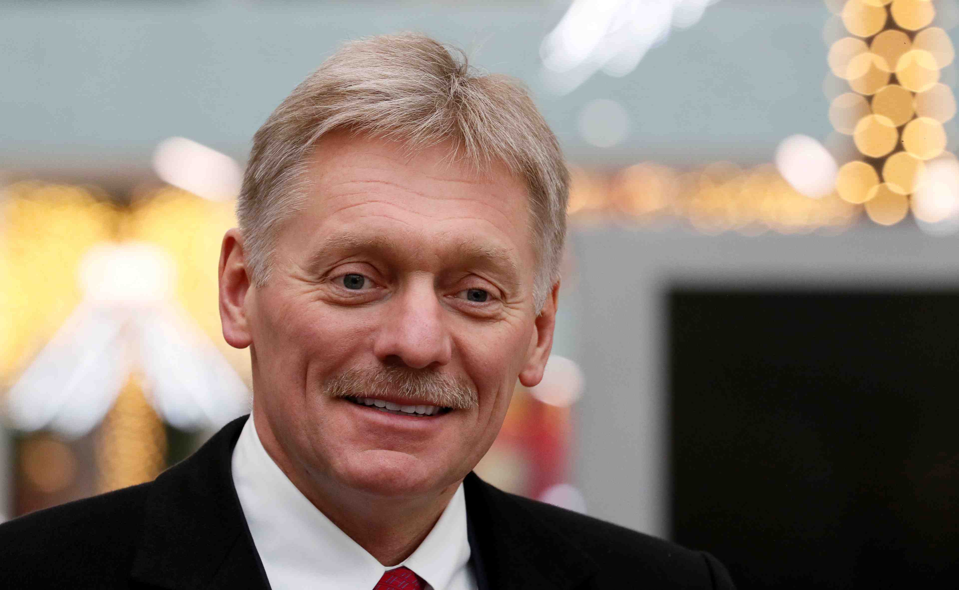 Non, poutine ne manipule pas trump, repond le kremlin a bolton